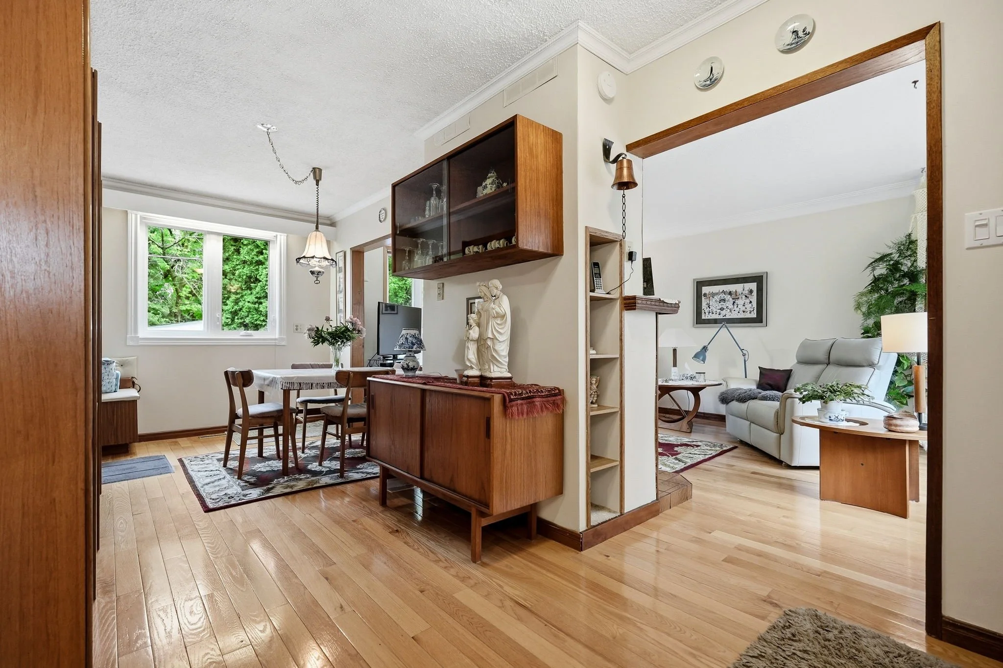 10-web-or-mls-A7401683.jpg