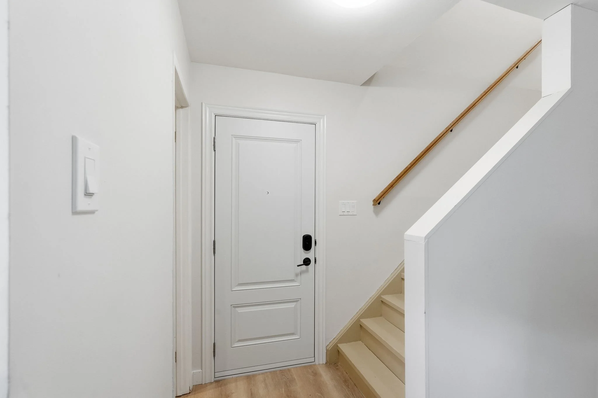 5-web-or-mls-A7400903.jpg