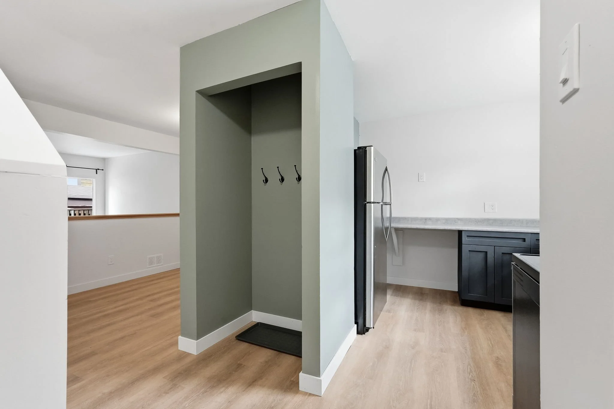 6-web-or-mls-A7400906.jpg