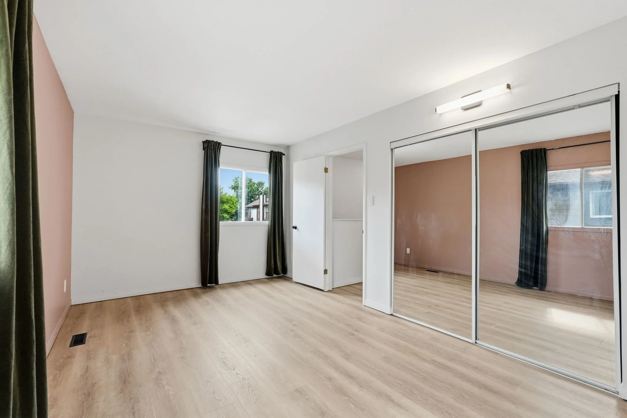 28-web-or-mls-A7400969.jpg