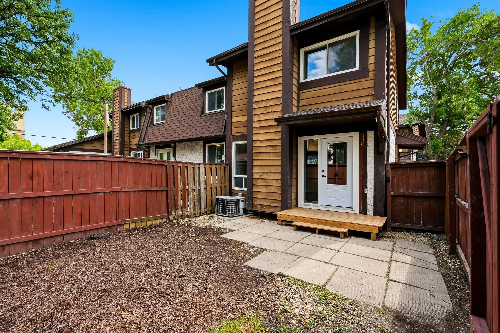 34-web-or-mls-A7400981.jpg