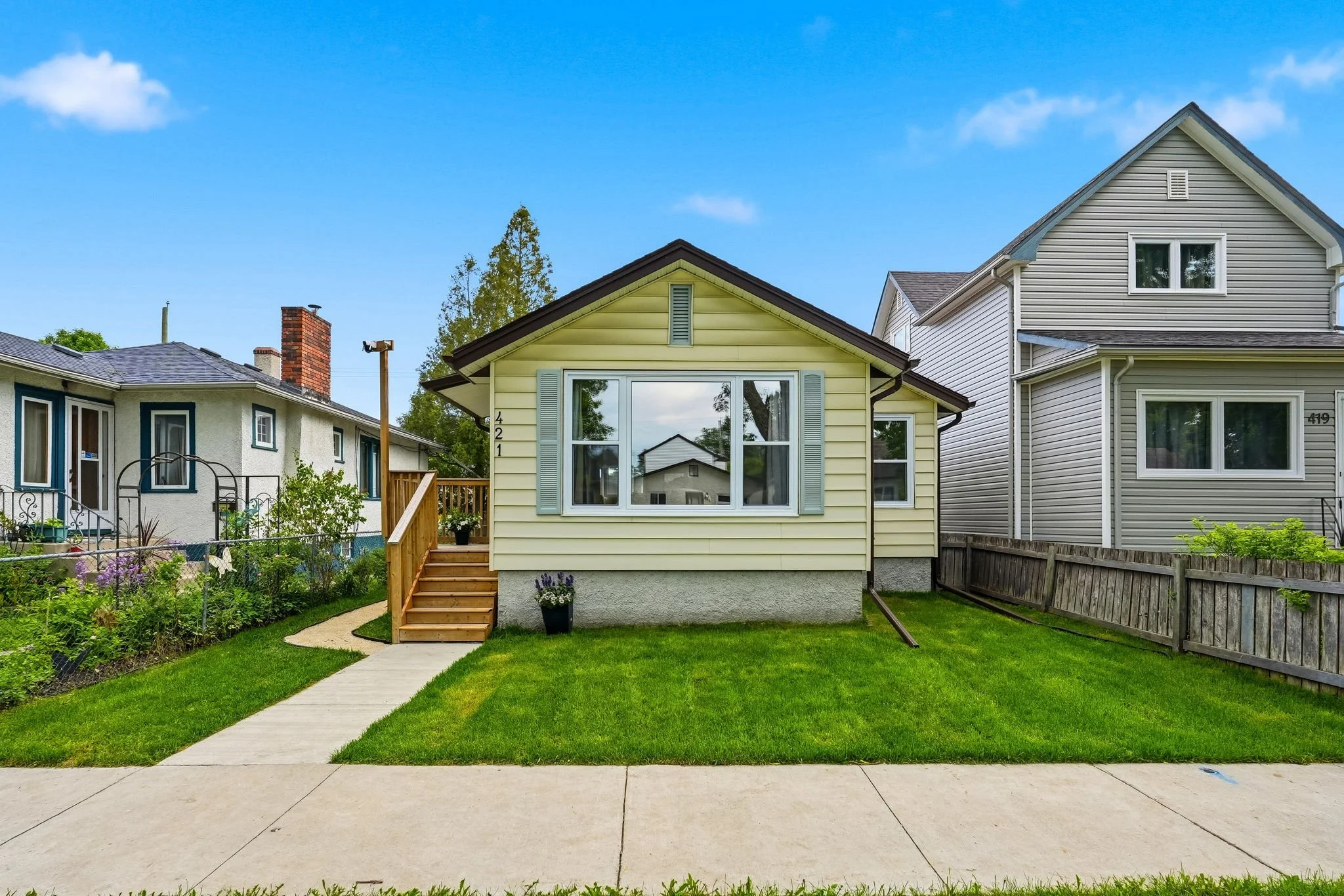 2-web-or-mls-A7401449.jpg