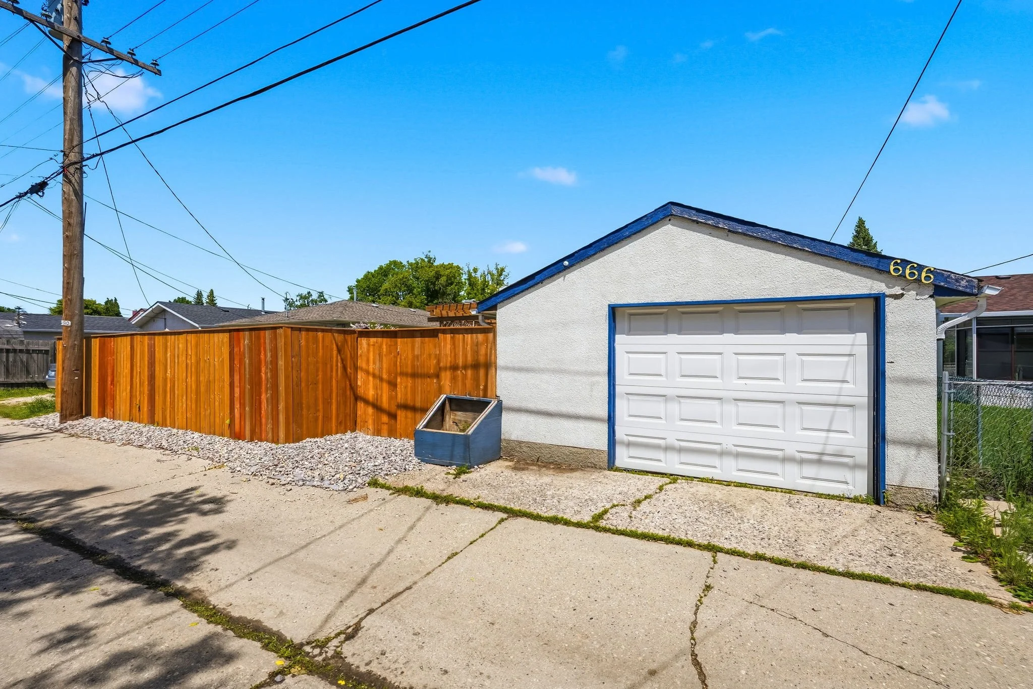 38-web-or-mls-A7402089.jpg