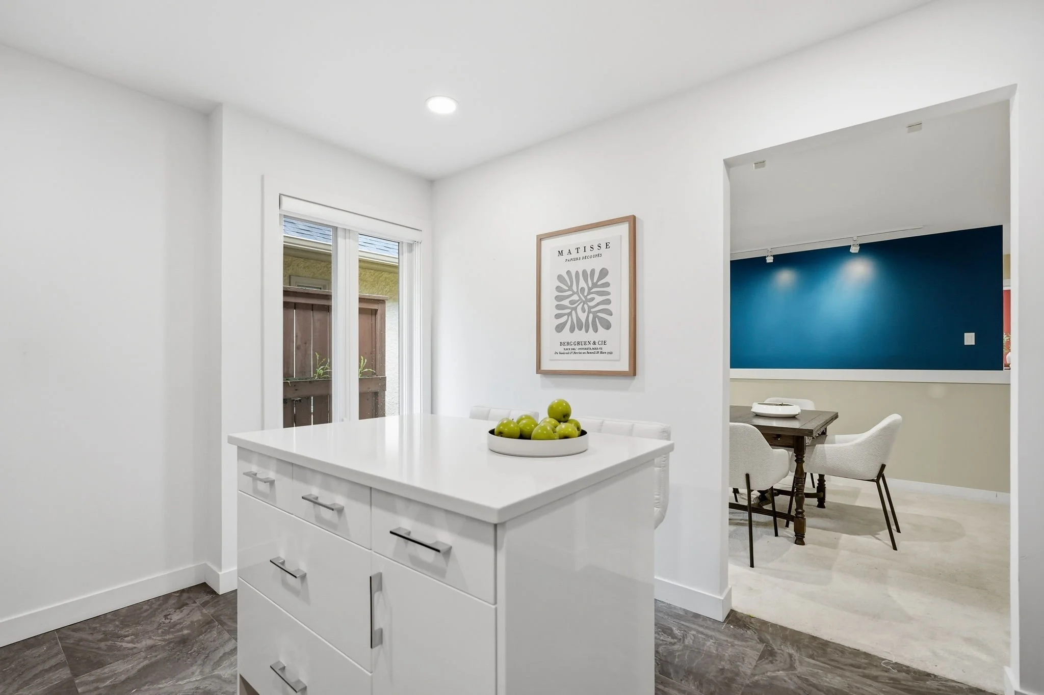 16-web-or-mls-23-180_victor_lewis_013.jpg