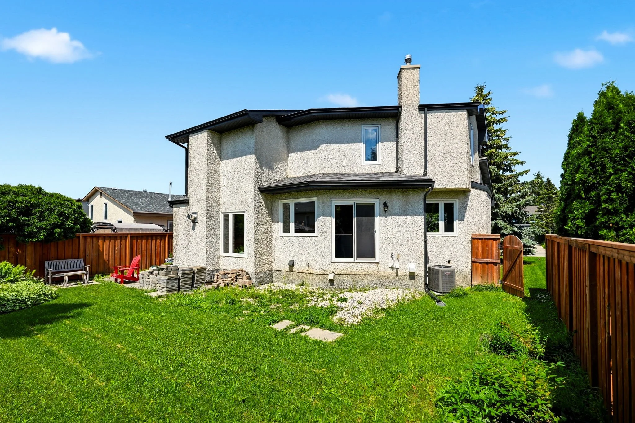 31-web-or-mls-130_Burlington_Way_Winnipeg_028.jpg