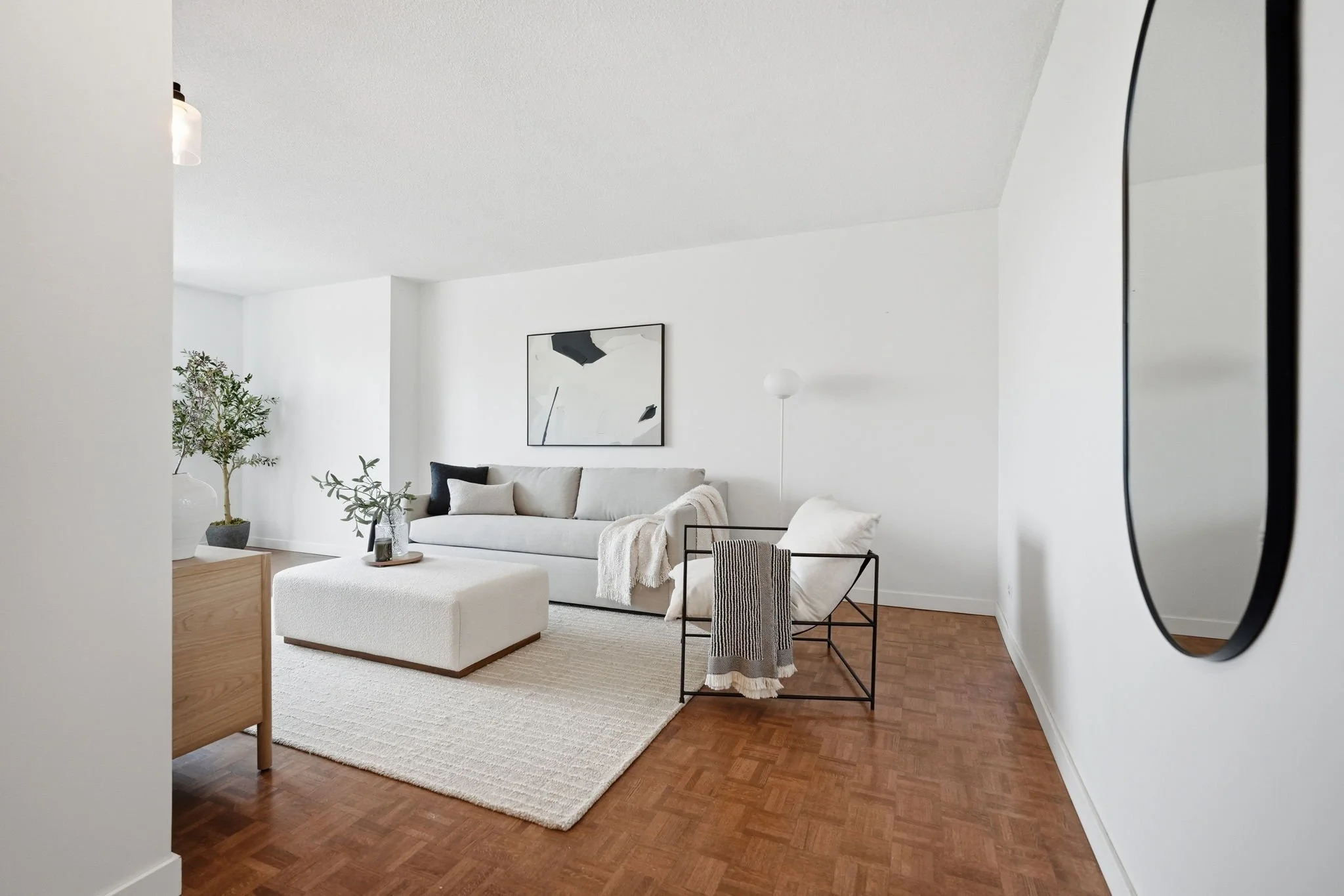 7-web-or-mls-12h_300_roslyn_009.jpg