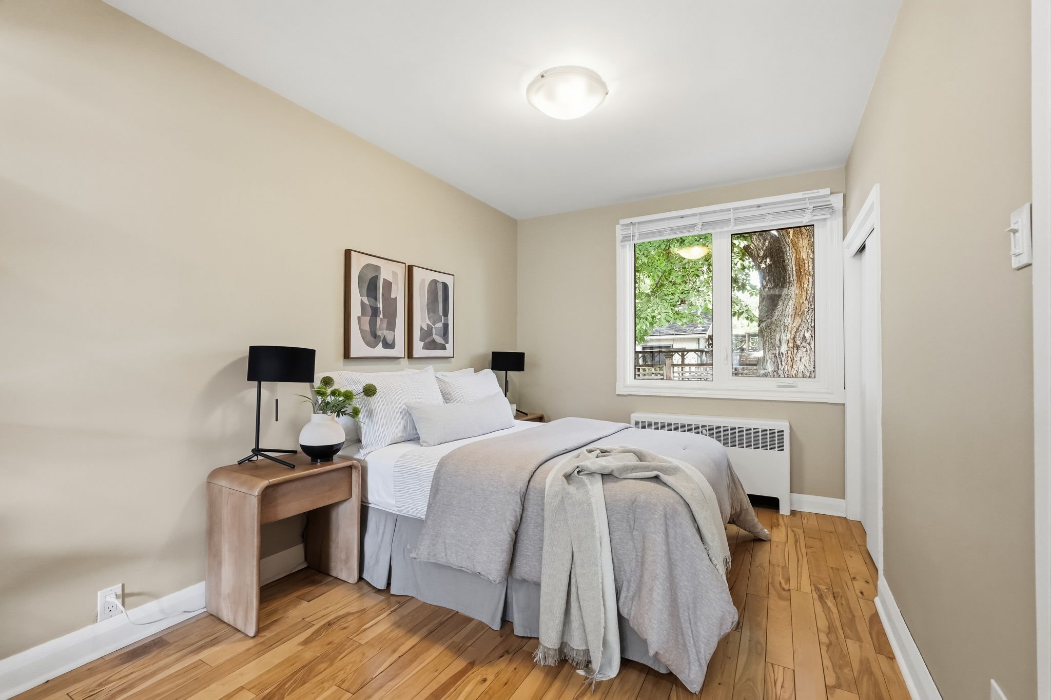 18-web-or-mls-A7406305.jpg