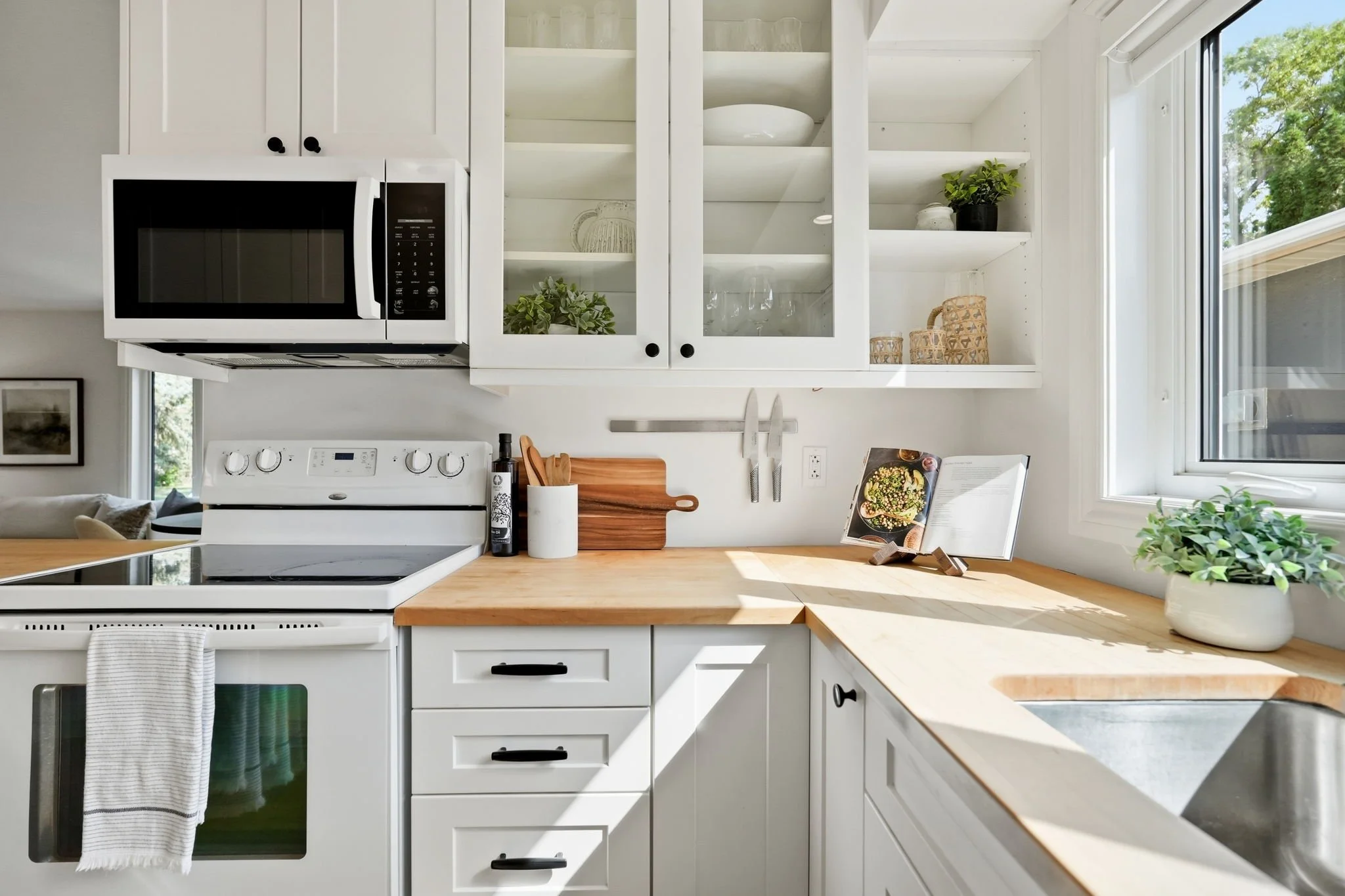 16-web-or-mls-943_centennial_inside_005.jpg