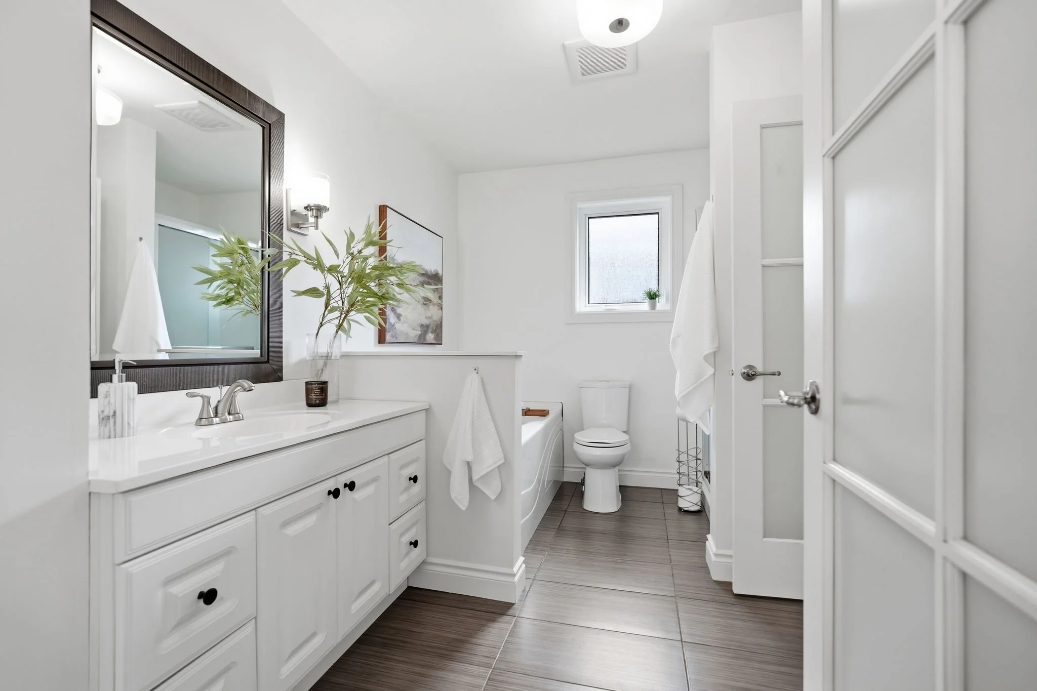 26-web-or-mls-943_centennial_inside_015.jpg