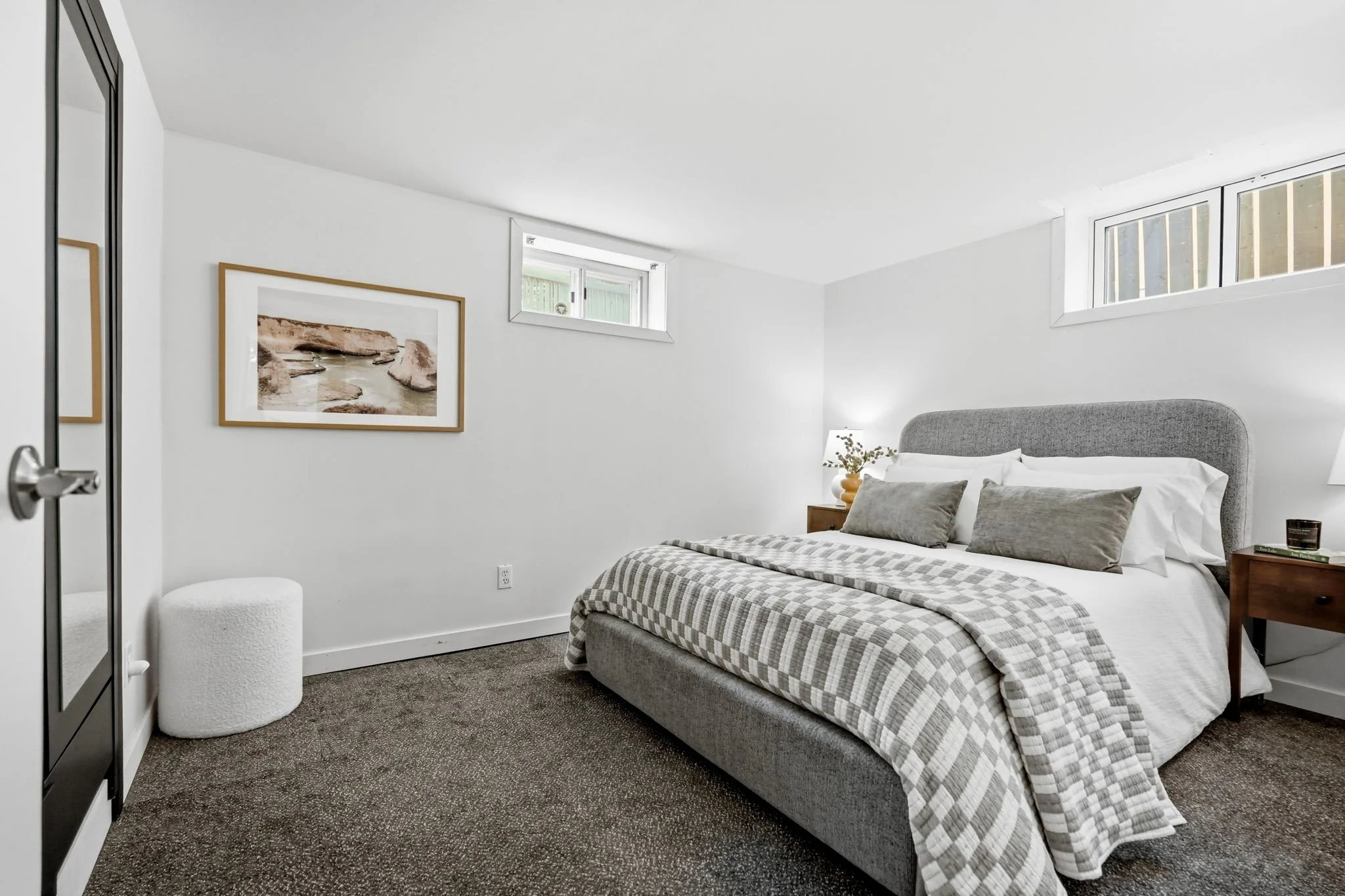 36-web-or-mls-943_centennial_inside_025.jpg