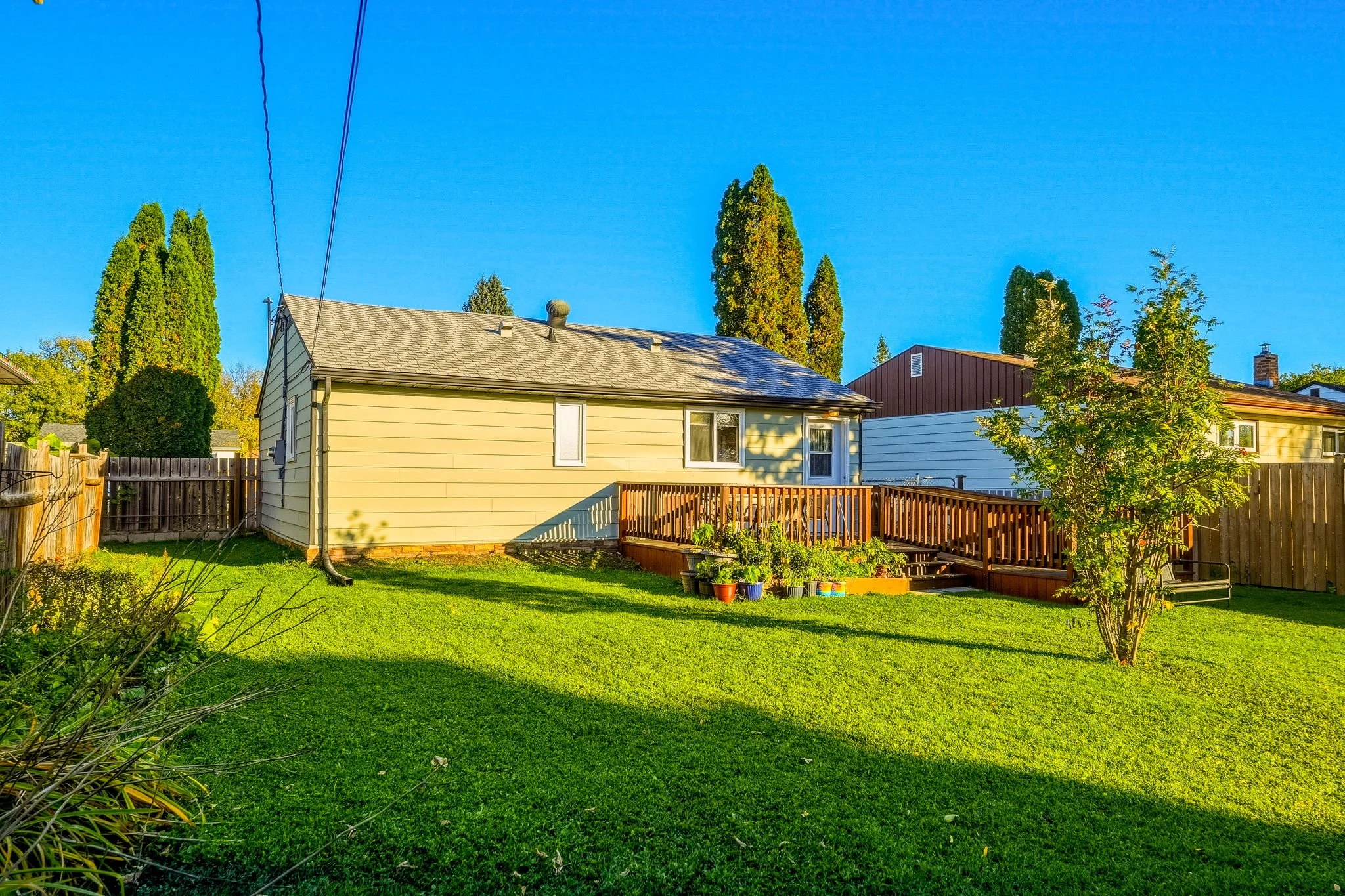 21-web-or-mls-A7405284.jpg