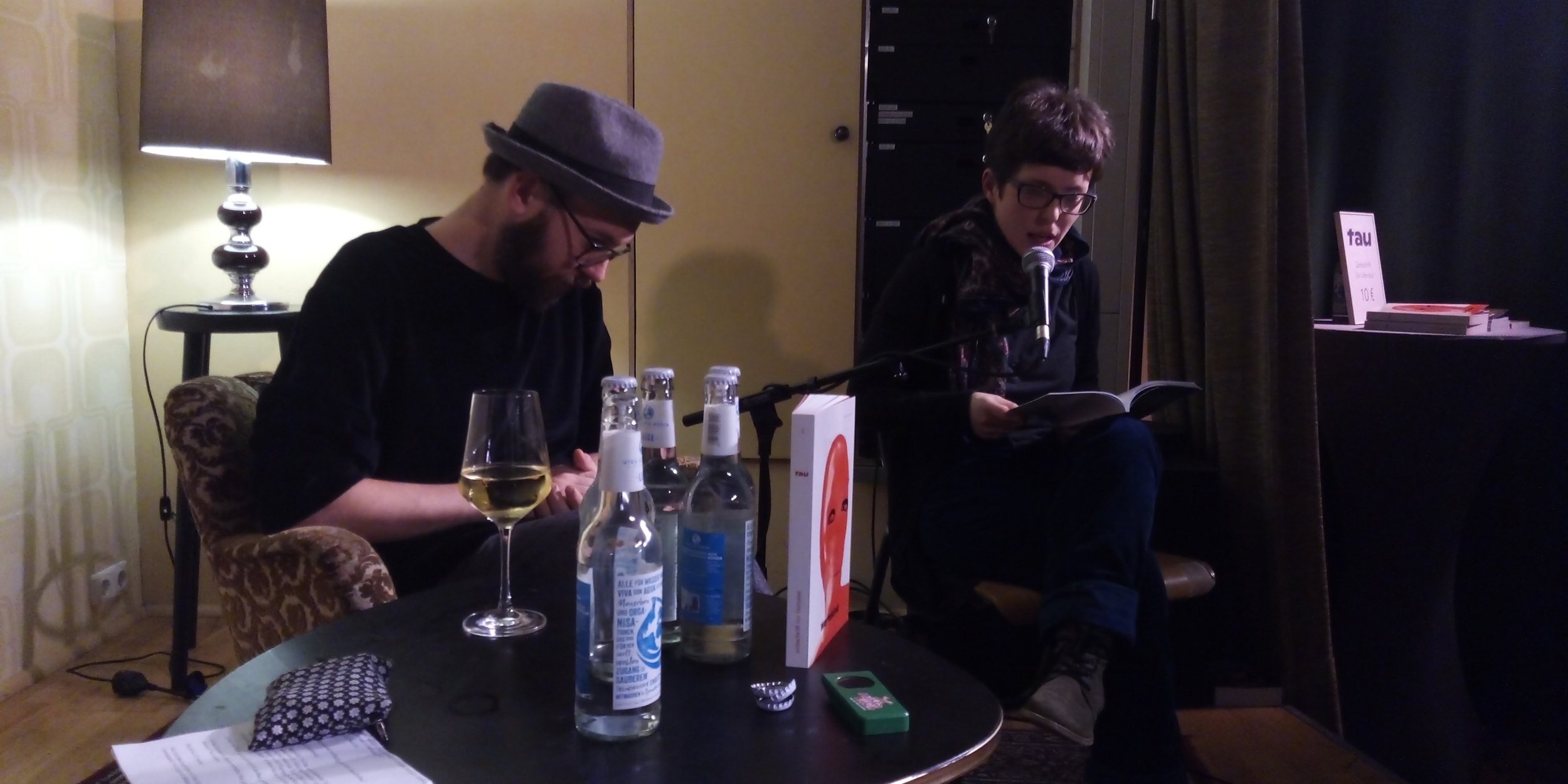 litklub-mit-jonis-und-ayna.jpg