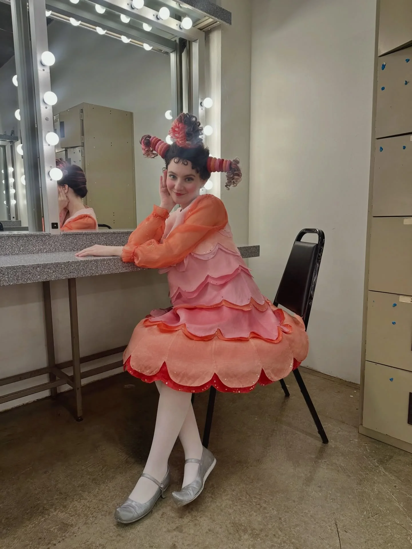 stop number 8: cleveland, ohio!! 🦈🌌📖🩵