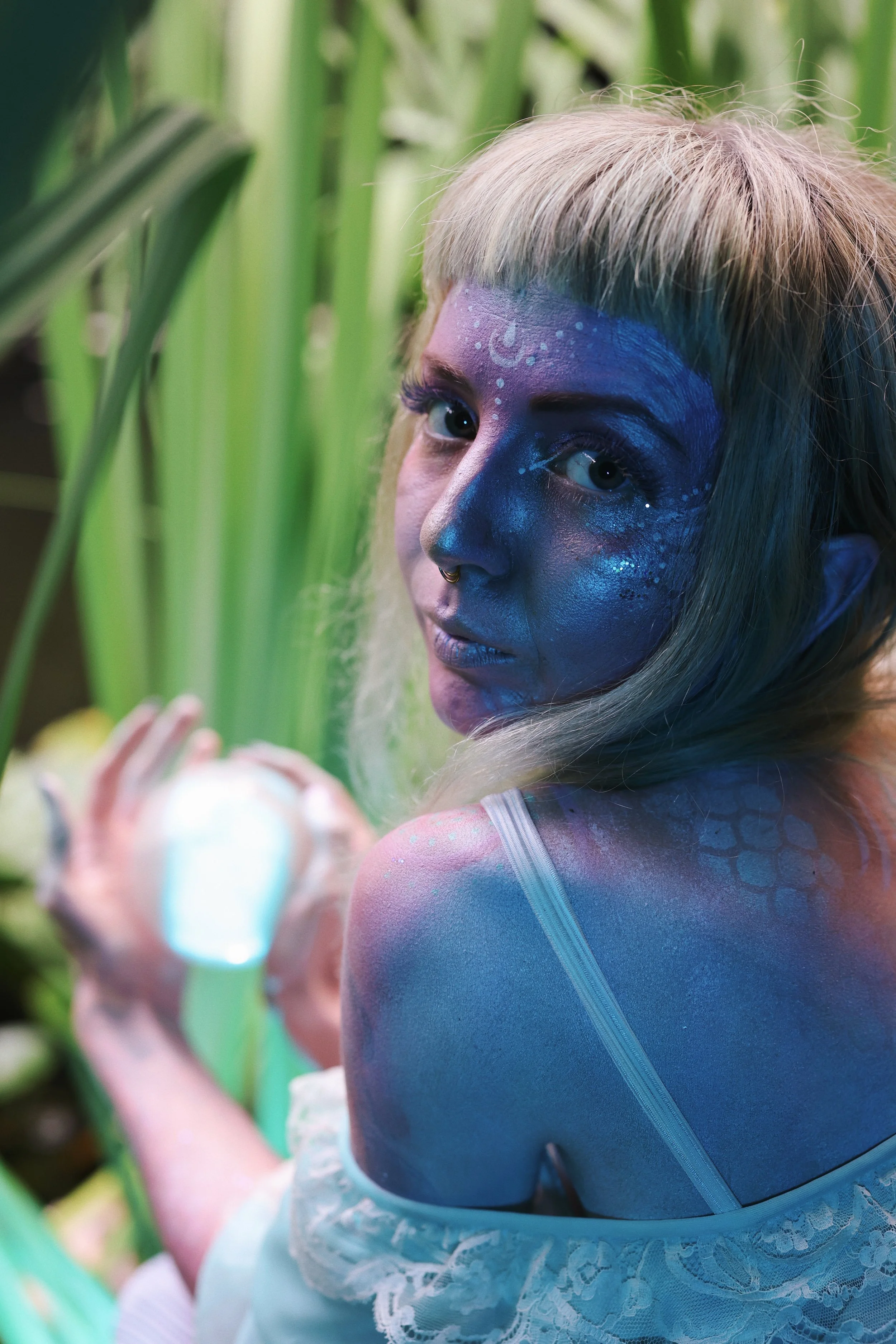 Lunar Tides - Holding Orb.JPG