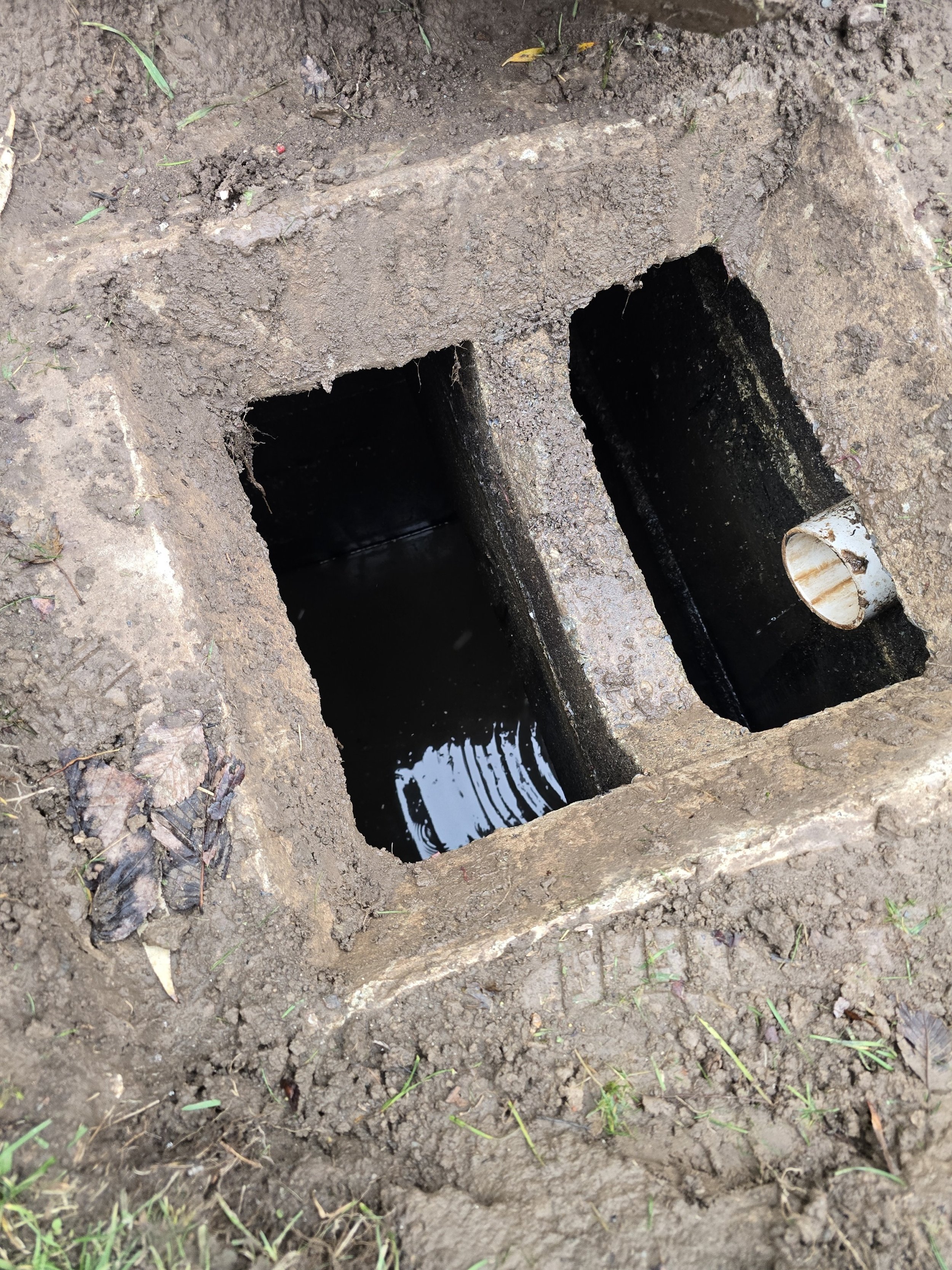 Cleaning out a septic tank