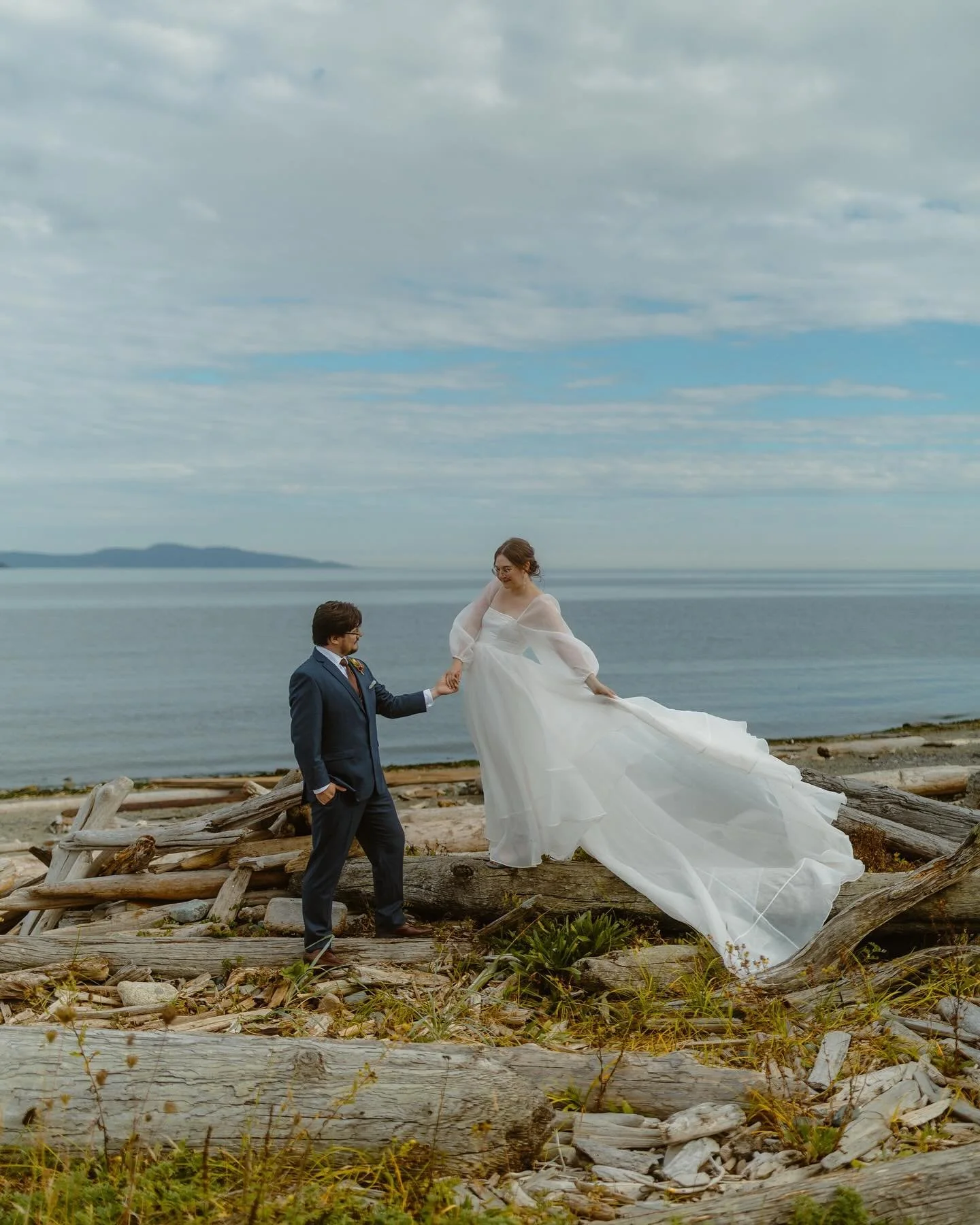 If fairytales aren&rsquo;t real, then explain this day ✨ 

Emma and Ryan&rsquo;s micro wedding at Starling Lane Vineyard was one of the most whimsical and intentional days I&rsquo;ve ever been a part of. 

These two gathered their closest loved ones 