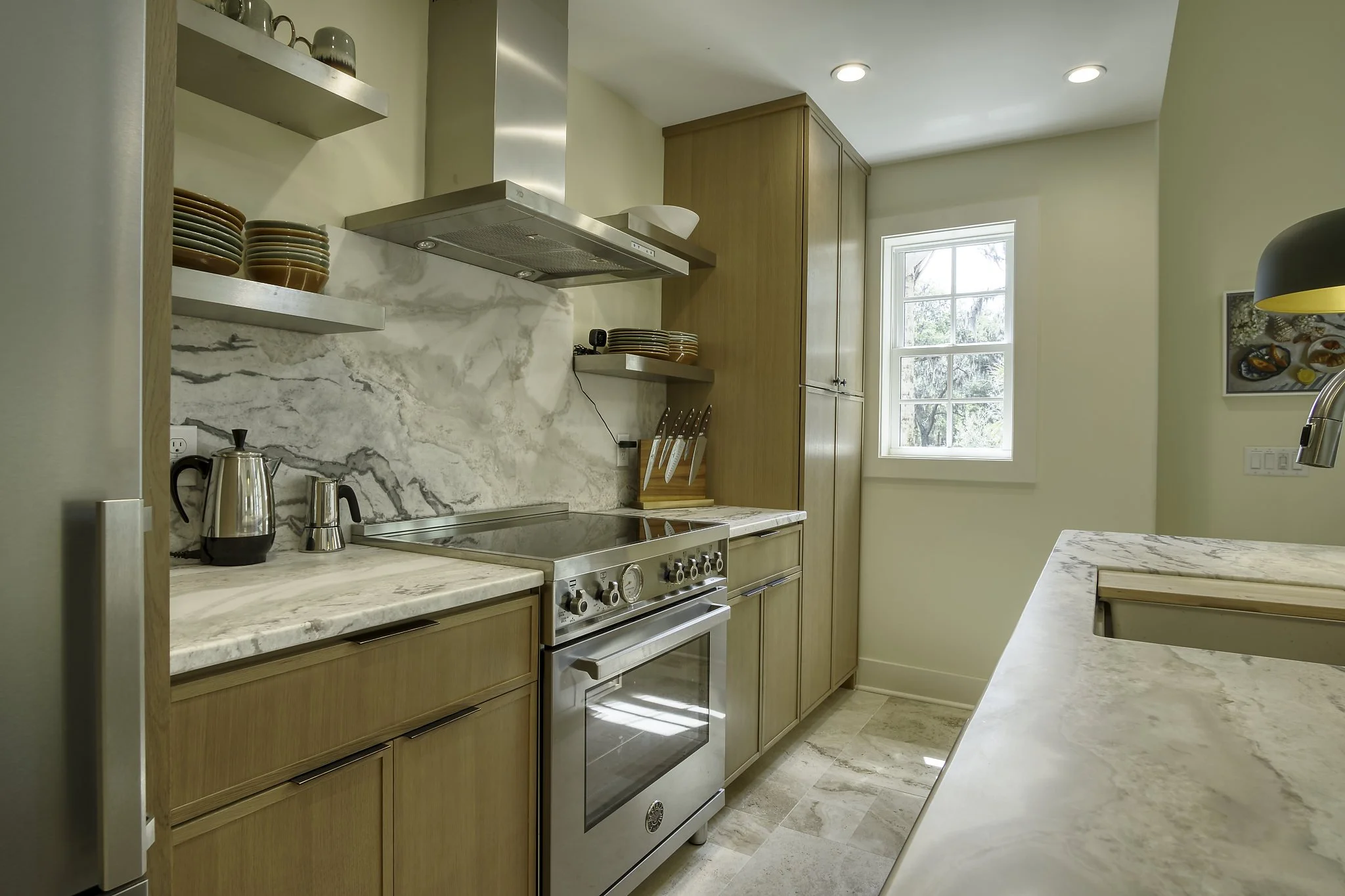 Kitchen 1.3_MLS.jpg