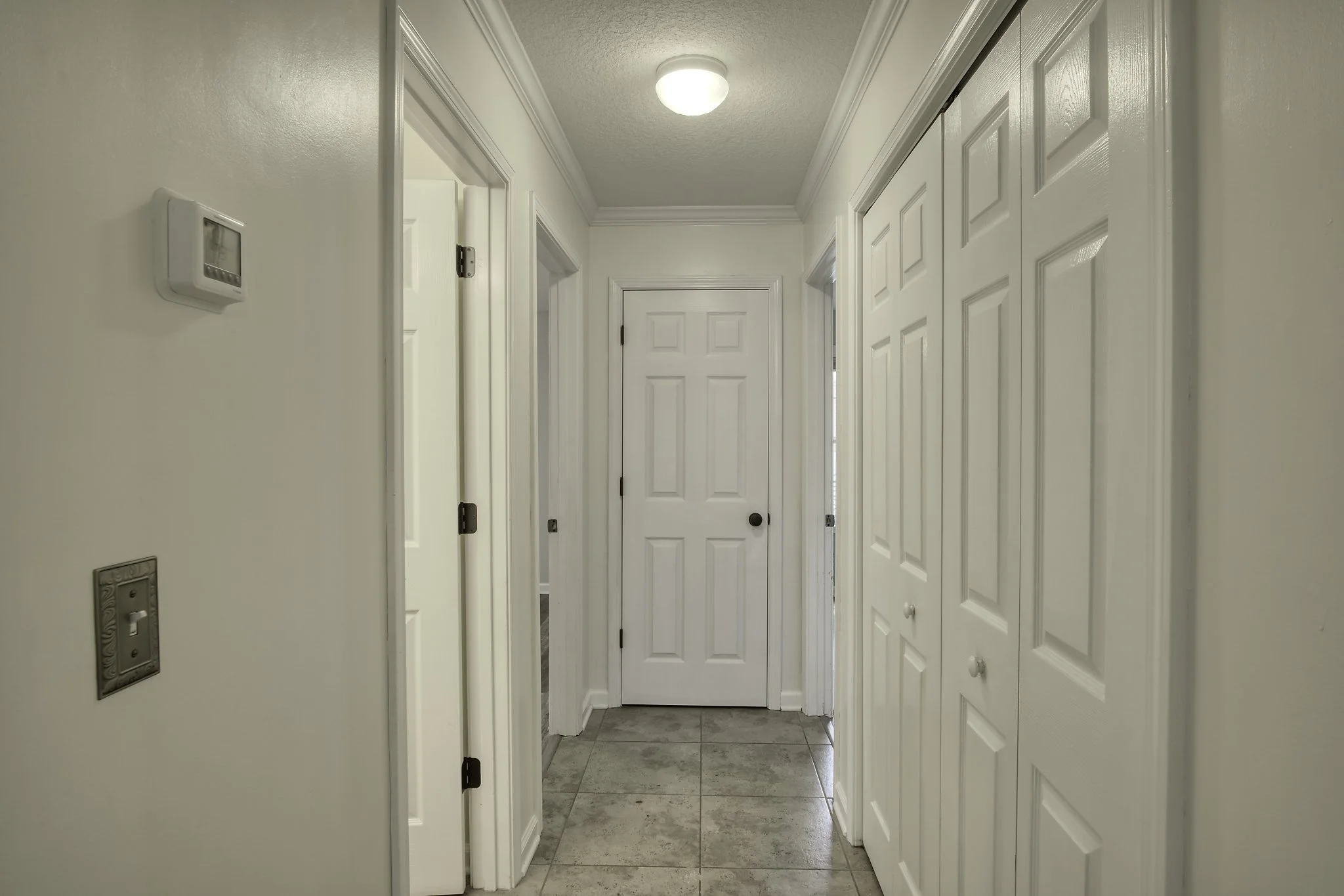 Hallway_MLS.jpg