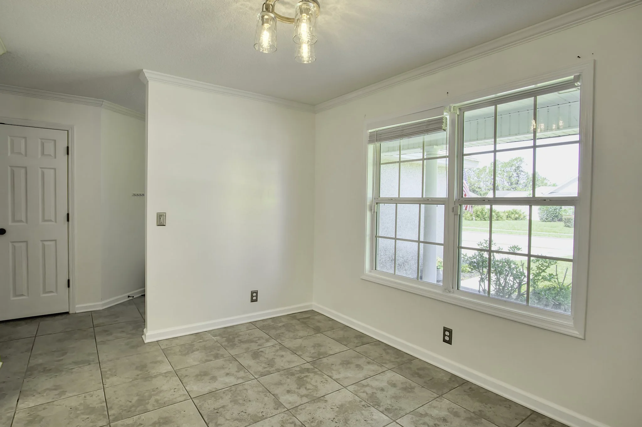 Dining Room 3_MLS.jpg