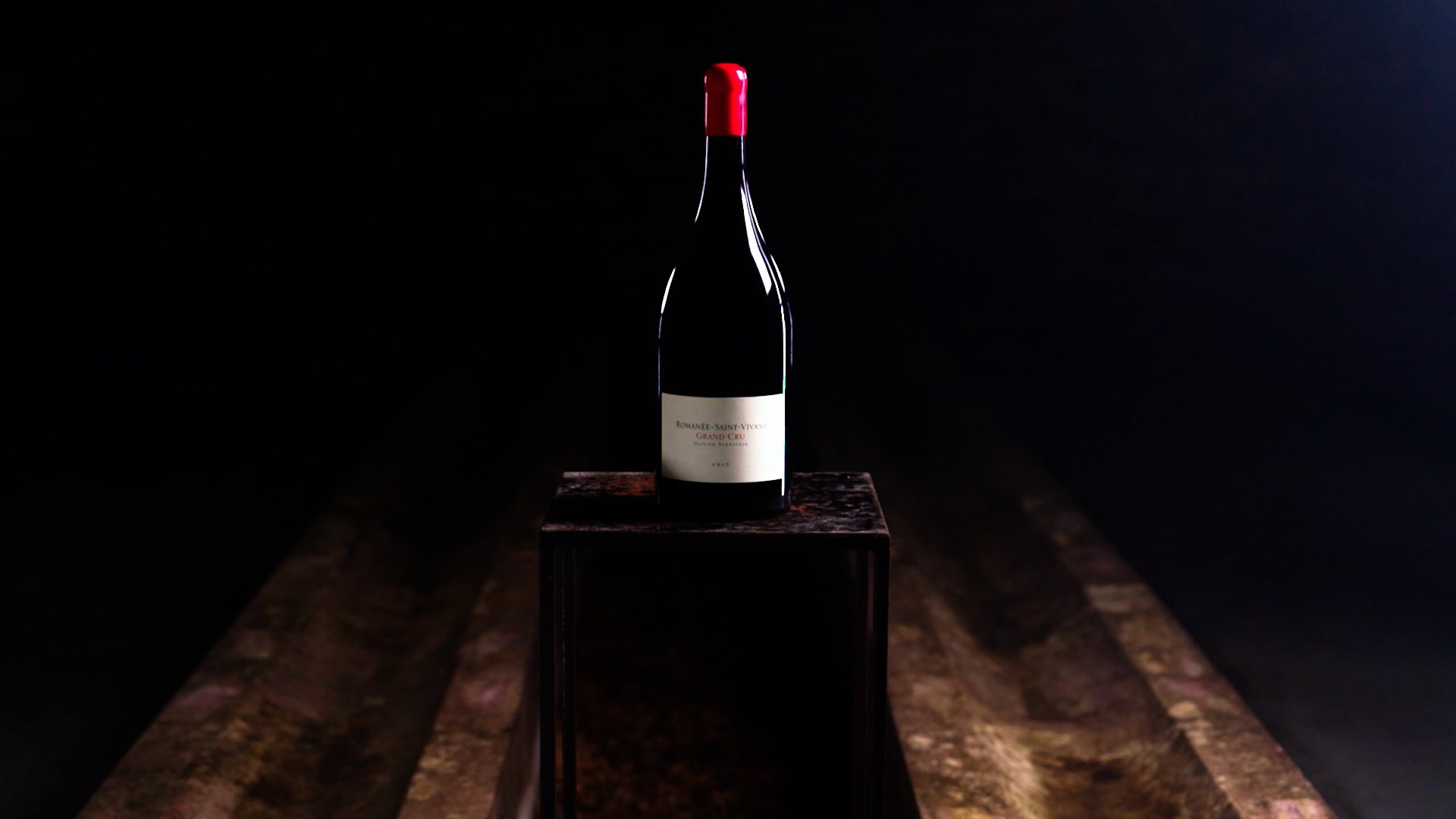 JN291_CULT_WINES_RSVGC_OLIVIER_BERNSTEIN_CINEMATIC_PROFILE_MASTER.00_00_06_02.Still002.jpg
