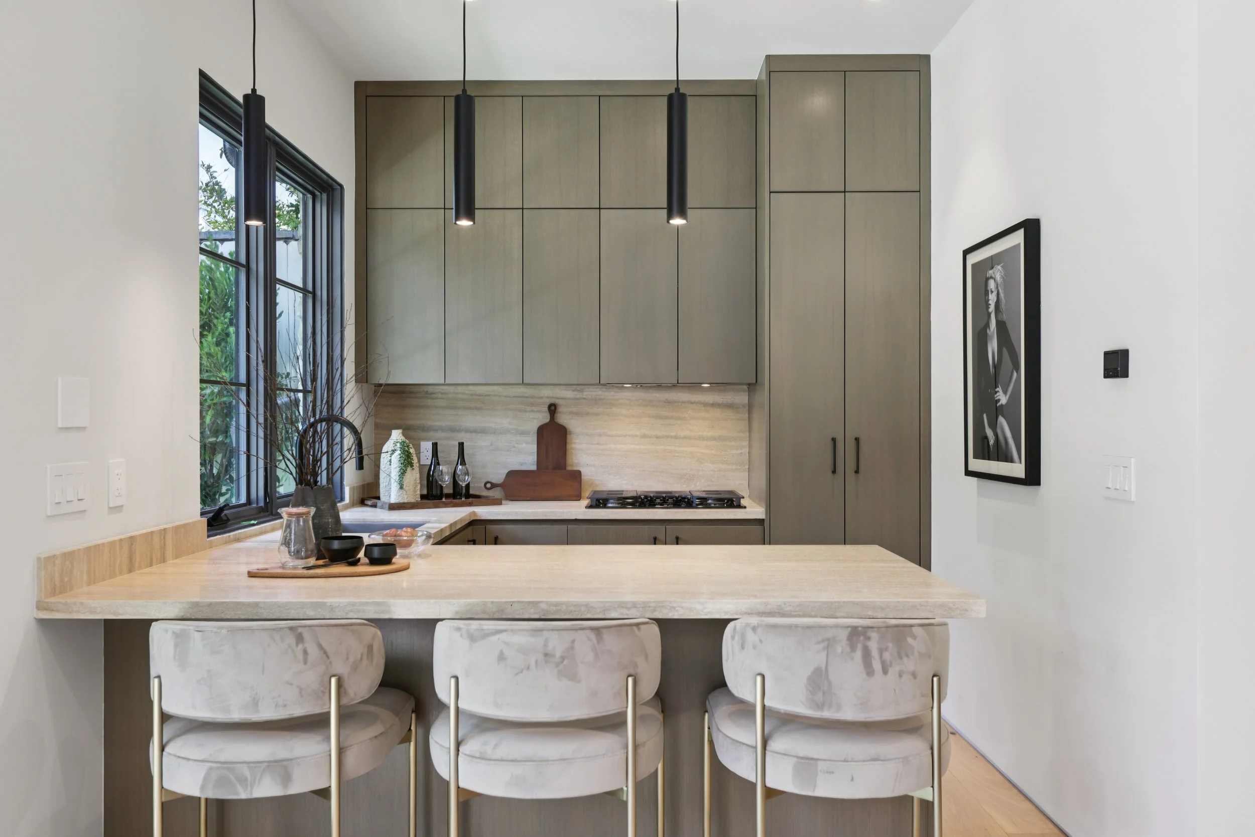 20-print-Woodman Ave-L2407-020.JPG