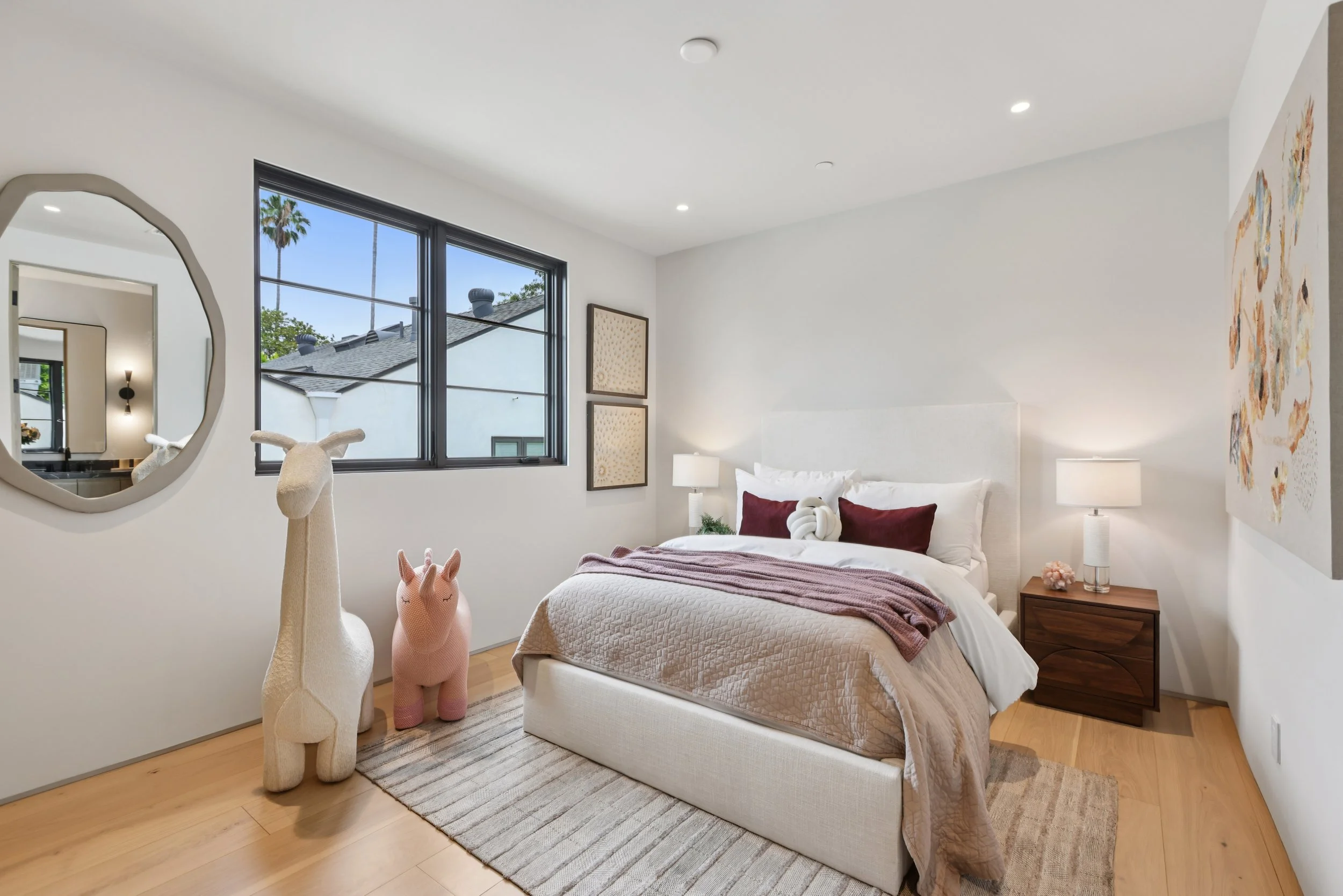 47-print-Woodman Ave-L2407-047.JPG