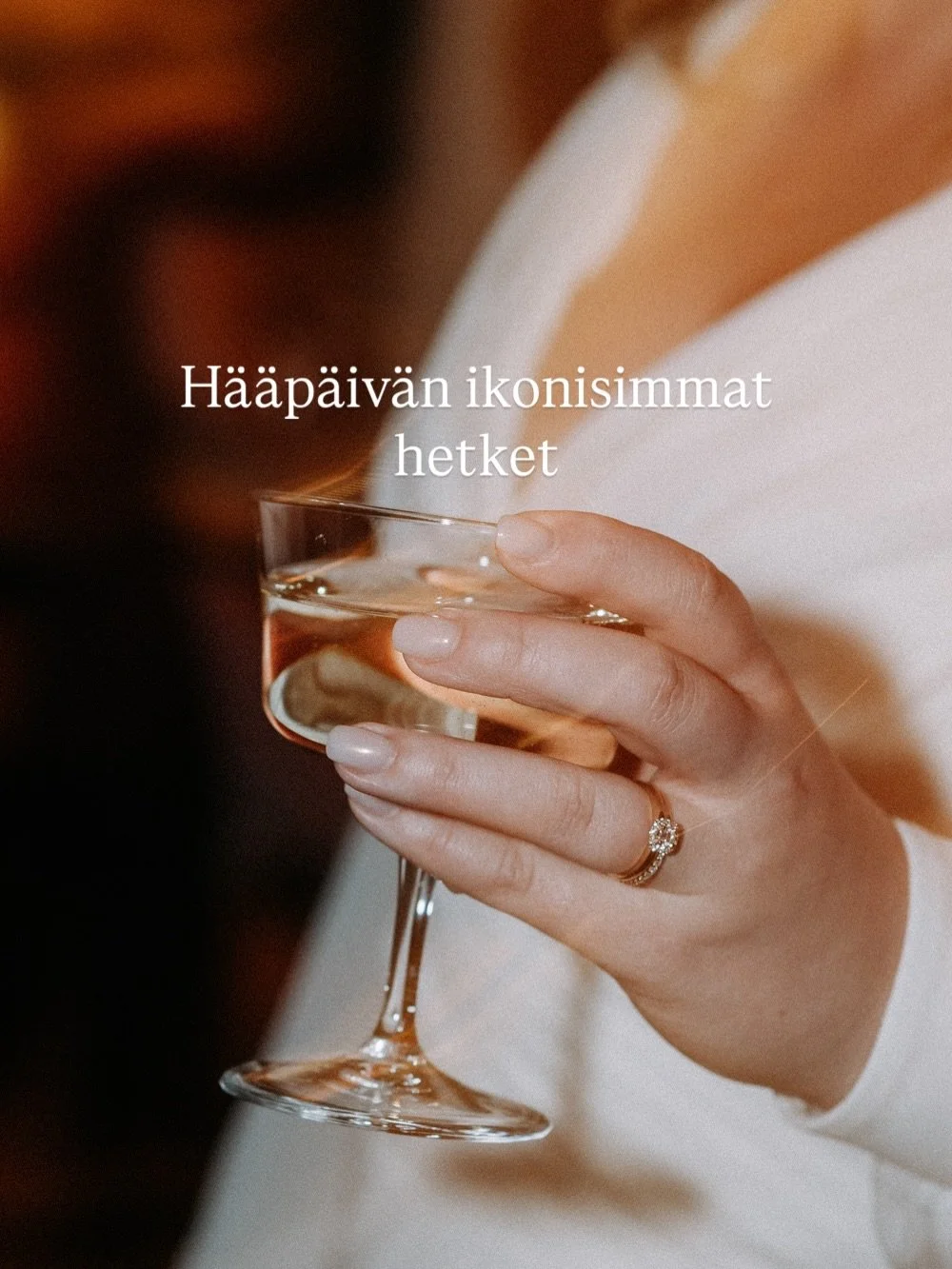 En ole l&auml;hd&ouml;ss&auml; mihink&auml;&auml;n viel&auml; h&auml;&auml;tanssin j&auml;lkeen 🤭 Let&rsquo;s get the party started! ❤️&zwj;🔥

Monesti ihmettelen, mist&auml; se virta tulee, kun takana on jo yhden ty&ouml;p&auml;iv&auml;n verran tun