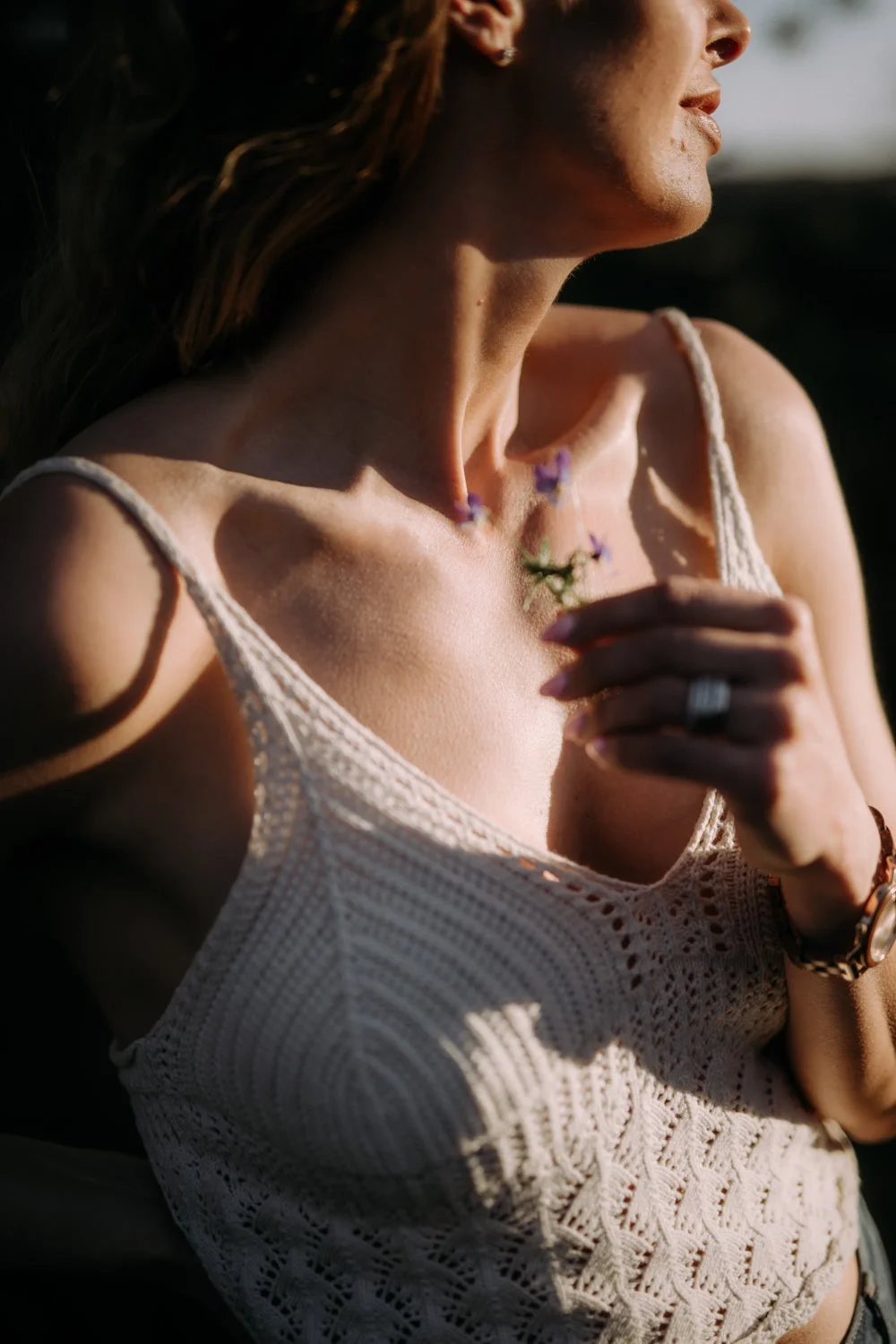 naiseuskuvaus luonnossa, boudoirkuvaus miljöössä, muotokuvaus luonnossa, naiseuskuvaaja, boudoirkuvaaja turku, valokuvaaja turku, sensuellit kuvat luonnossa, huomenlahjakuvat, boudoirkuvaaja turku