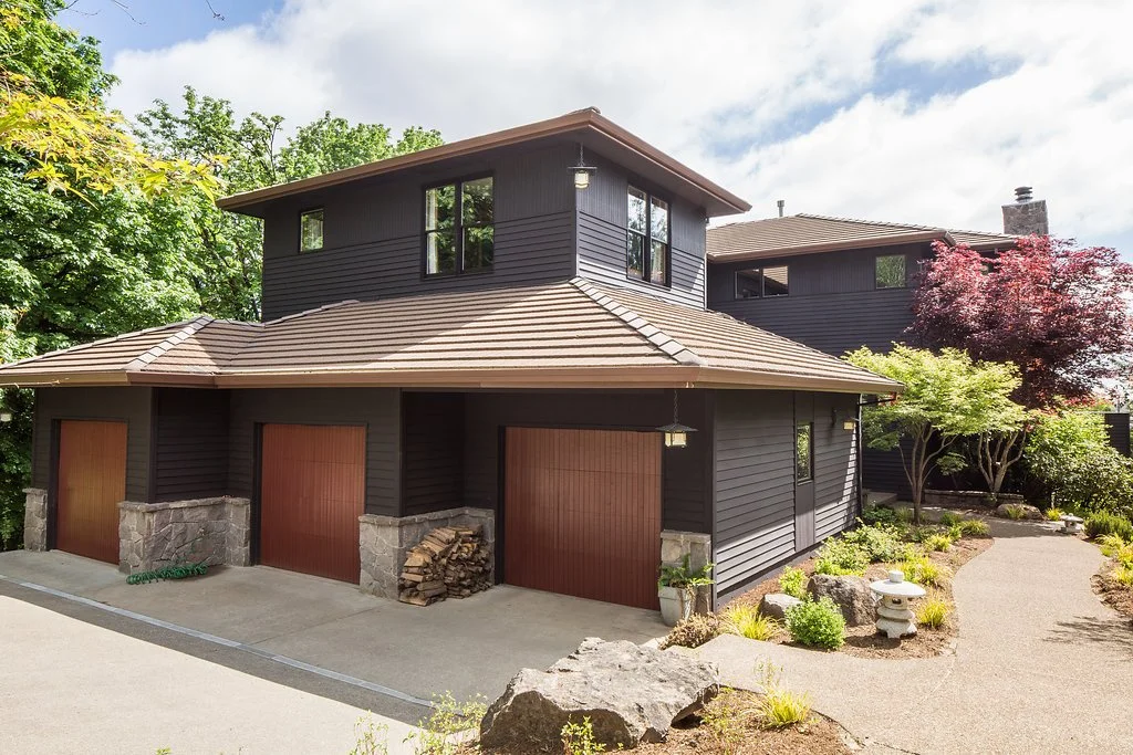 After &rarr; Before. Small moves. Big shift.⁠
⁠
This wasn&rsquo;t a full overhaul, just clear intention. A defined influence, a cohesive palette, edited landscape, and thoughtful decorative lighting. Suddenly everything feels connected, purposeful, a