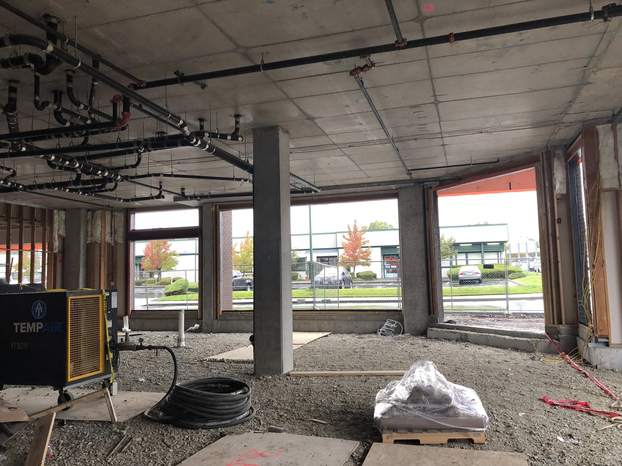 Before You Sign a Restaurant Lease: The 12 Questions Smart Operators Ask