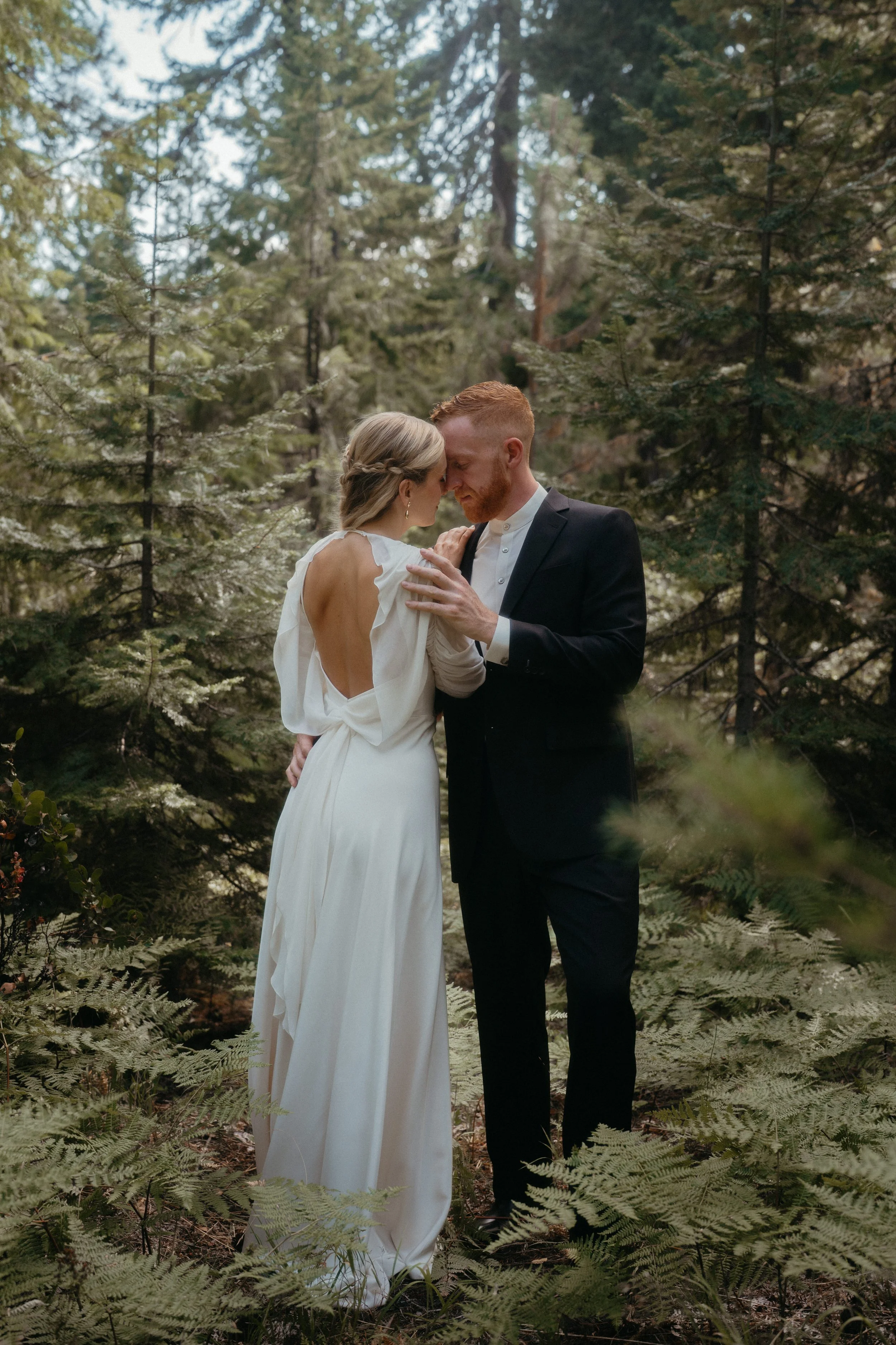 adam and tara_littlegreeneyes_69_DSC04440.jpg