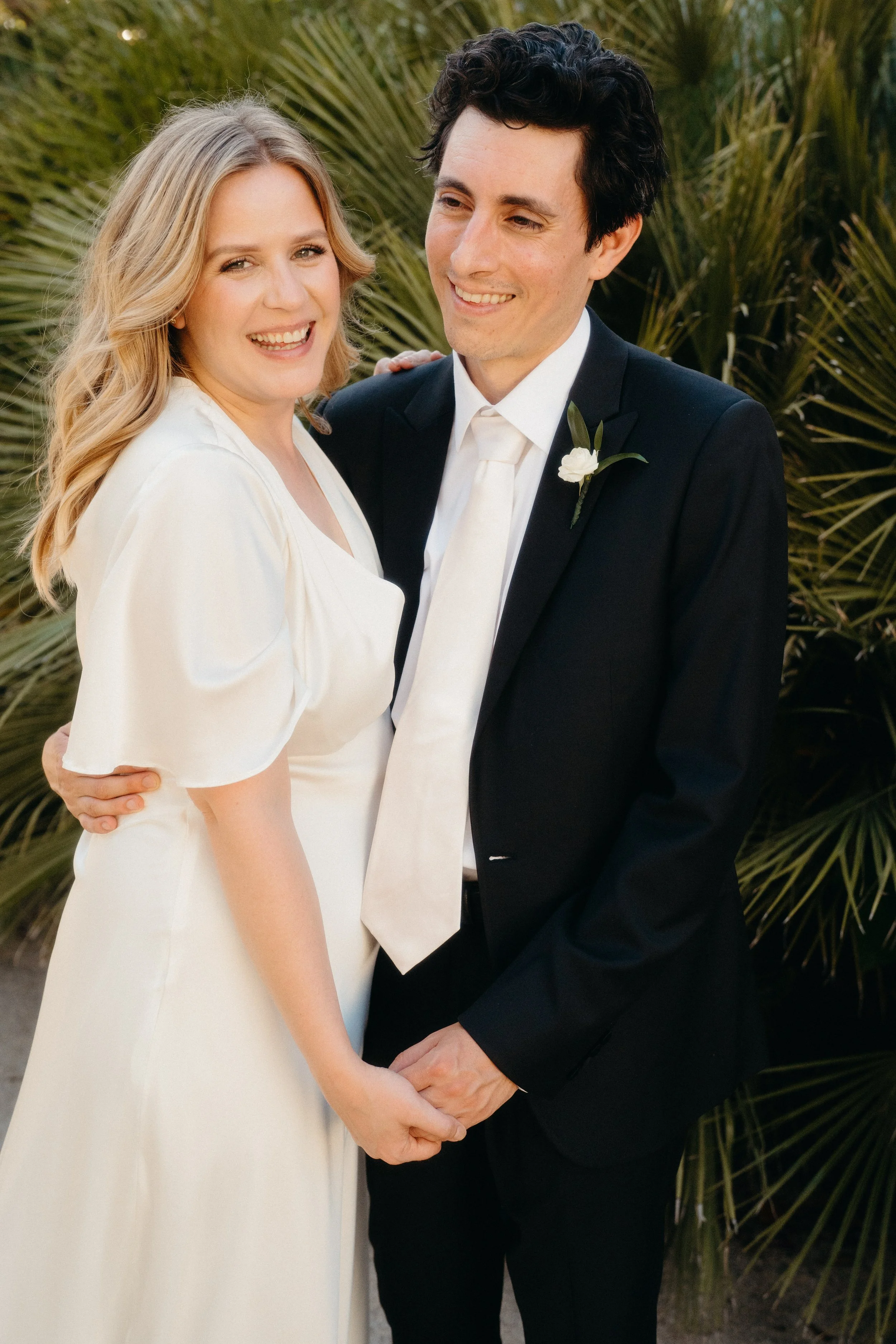 Liz and Ronnie_littlegreeneyes_15_DSC03914-2.jpg