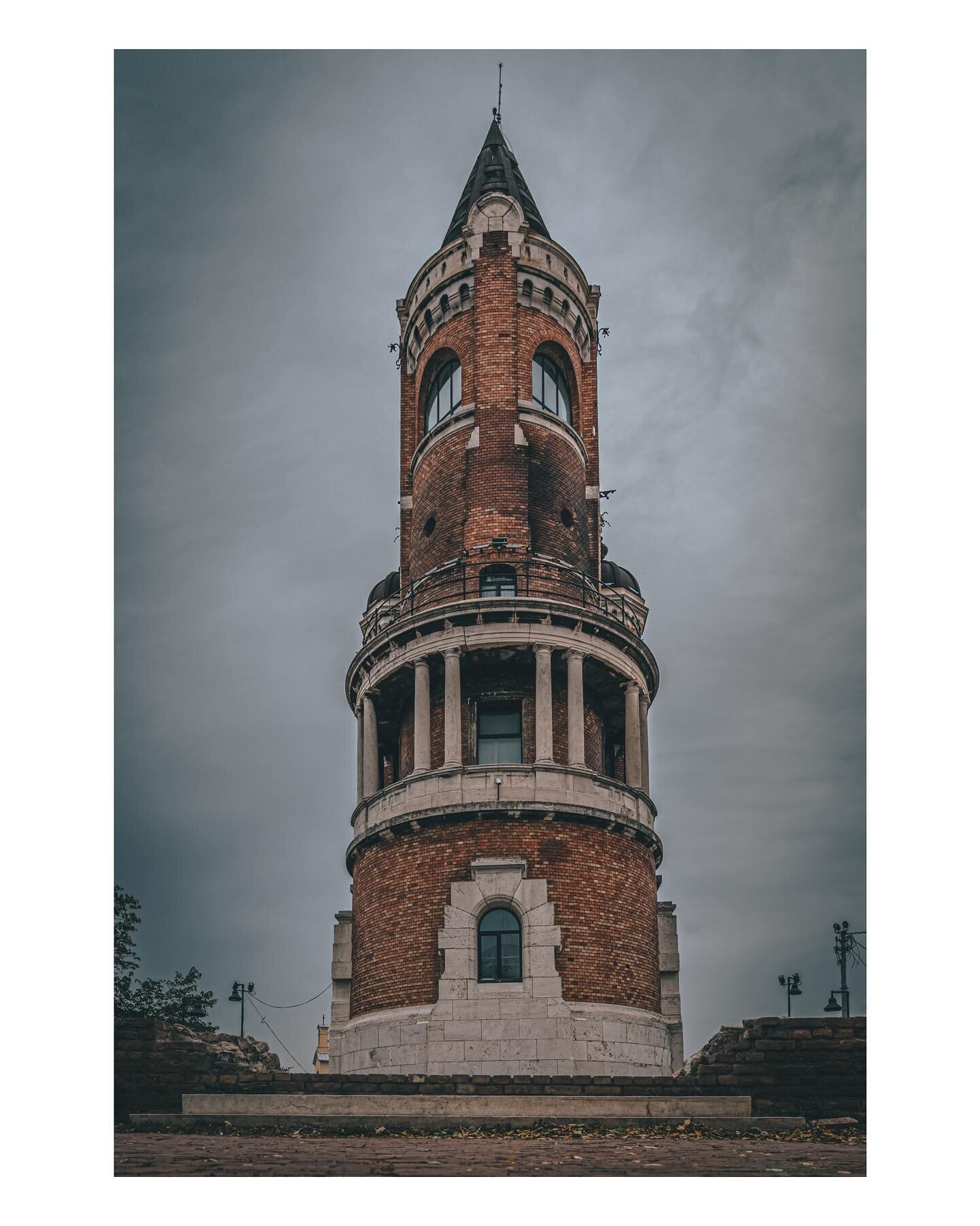 Gardos Tower, Zemun,Serbia
.
.
.
.
.
#nikongreece #nikoneurope #nikondach #gardostower 

#nikonphotography #nikonz #zcreators #nikonz5

#opticalwander 

#nature #natgeo 

#igtravel #igdaily #instagrammers #igers #instalove #instamood #instagood #phot