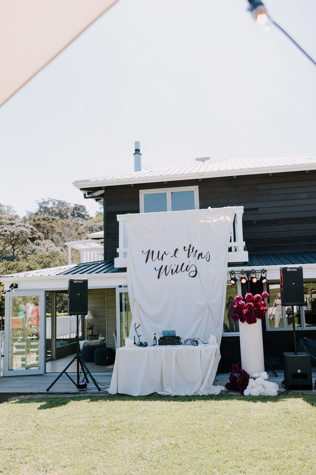 lvr-bridal-wedding-reception-styling.jpg