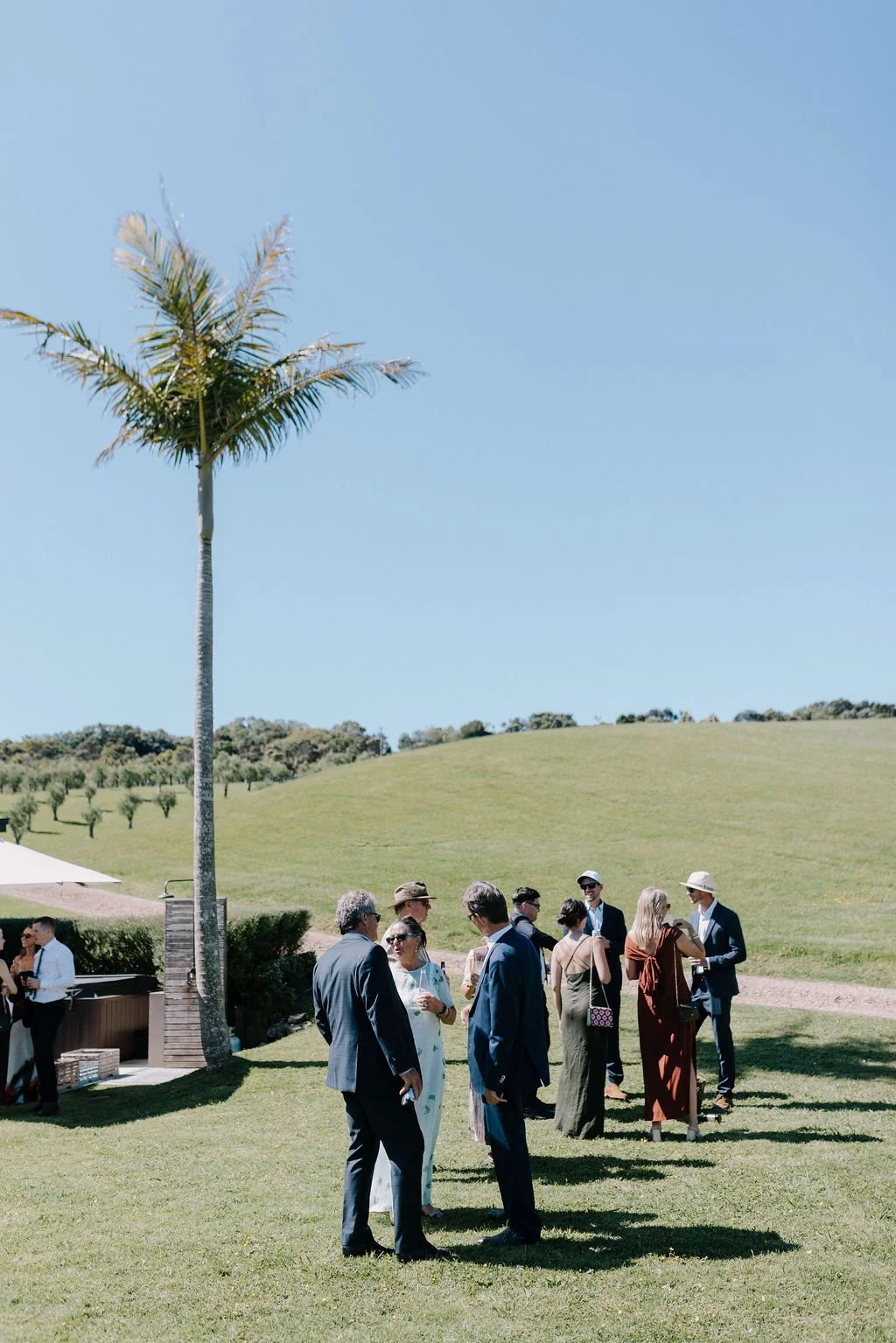 lvr-bridal-waiheke-wedding-guests.jpg