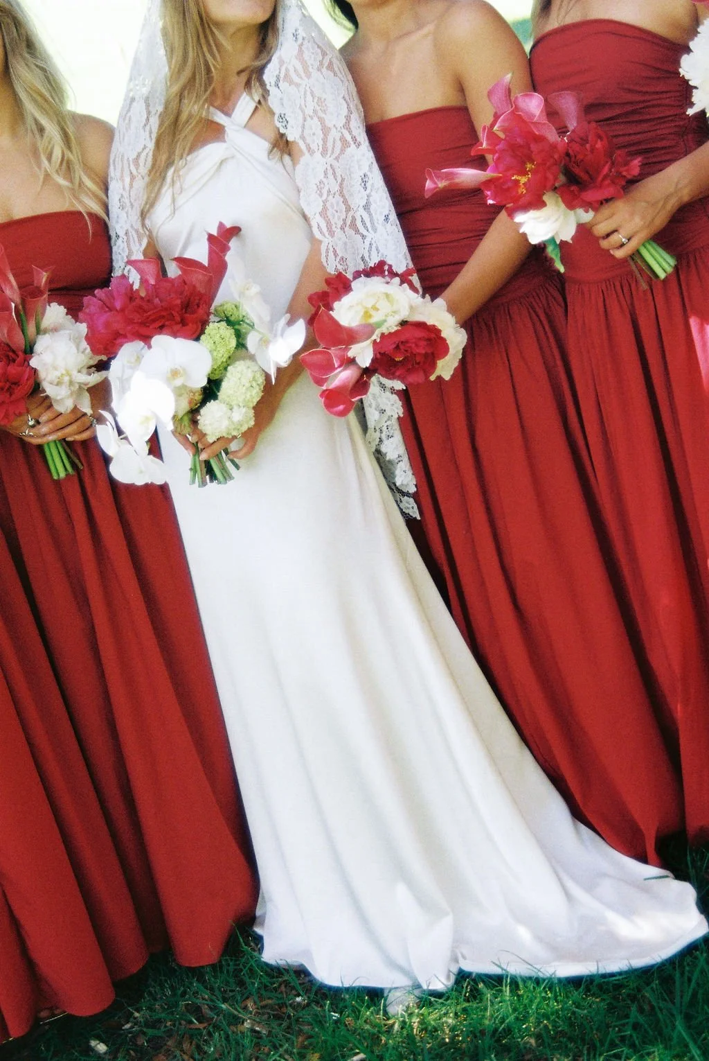 lvr-bridal-modern-wedding-dress-waiheke.jpg