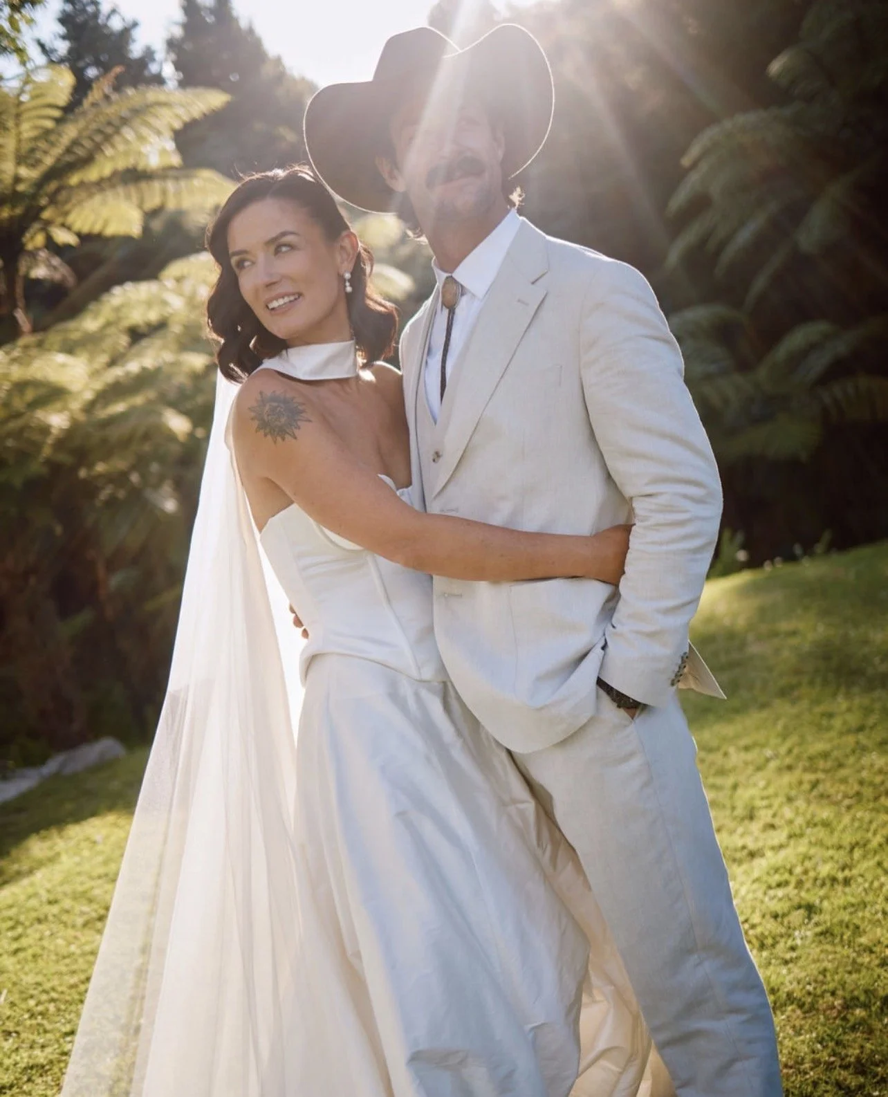 Iconic Aesha in custom Riley Corset, Daphne Skirt and Jordan Blusher Veil