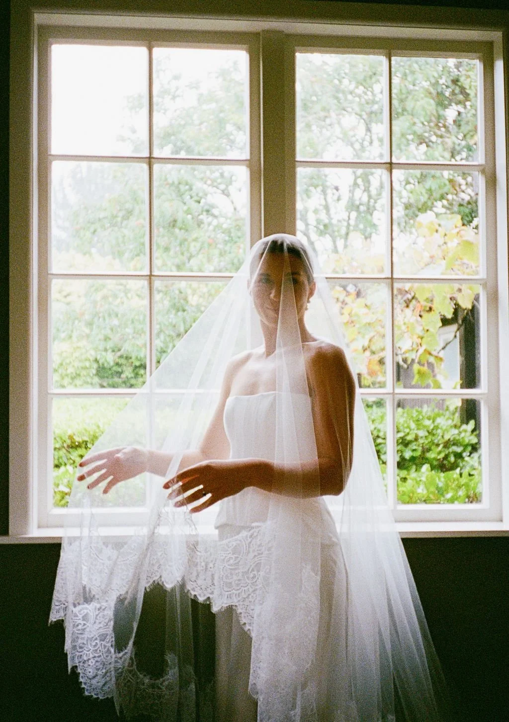 Stunning Mady in our Emma Blusher Veil and MDK x LVR Lover Pearl Earrings