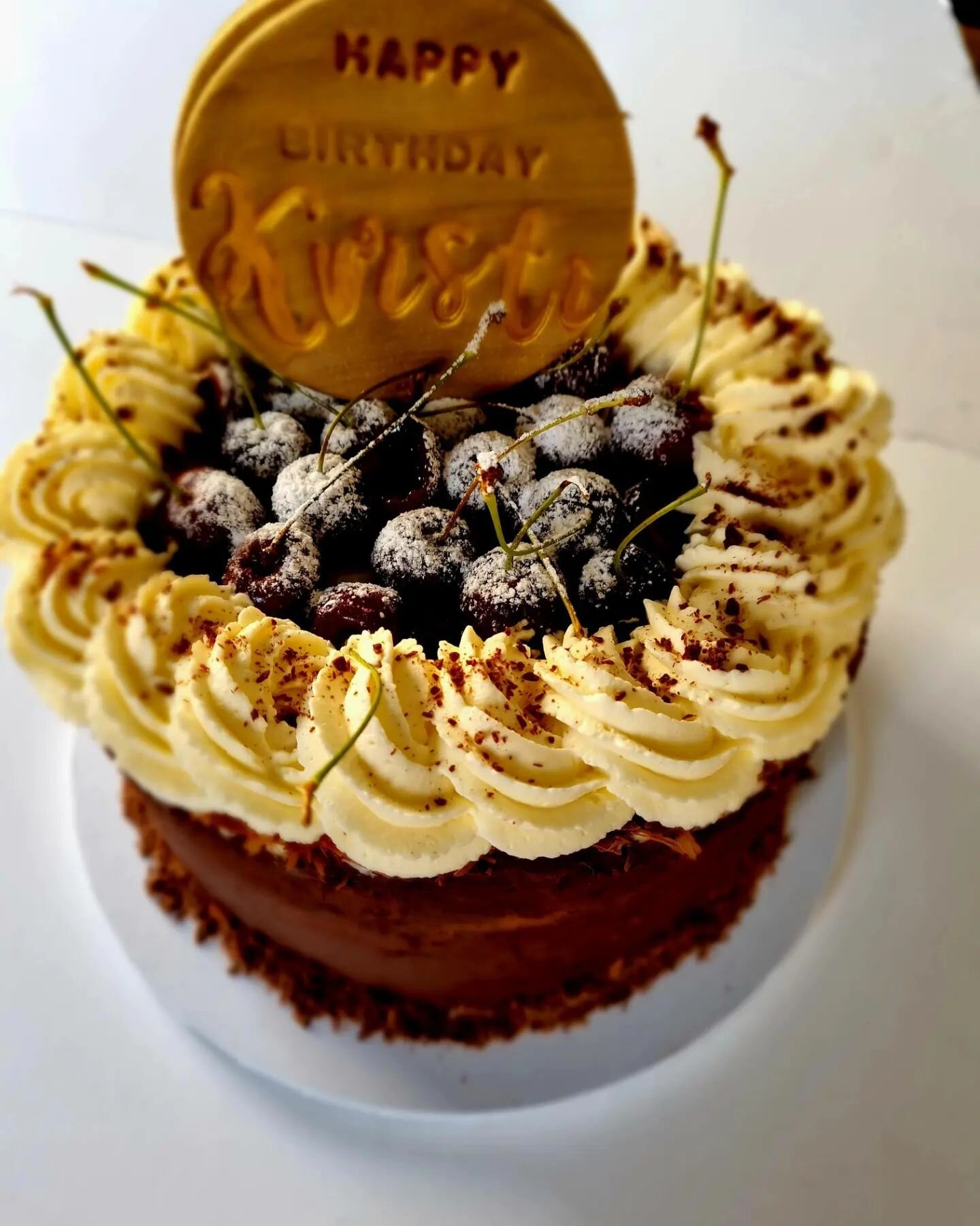 The answer to yesterday question is Black Forest - Cherry and Chocolate Flavour

@ourlitttlecanford would you like to claim your cupcakes? 

#blackforestcake #blackforest #chocolateandcherrycake #birthday #cakeitis #celebration #birthdaycelebration #
