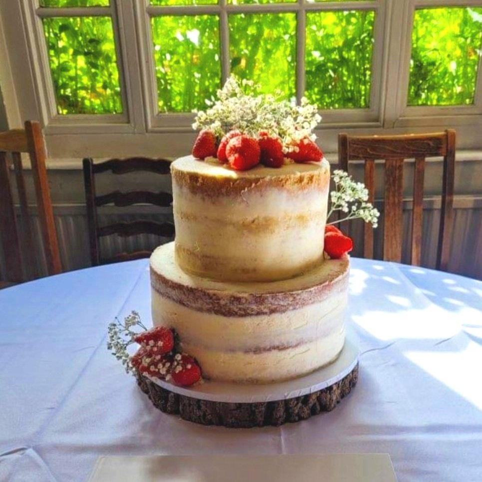 semi naked wedding cake