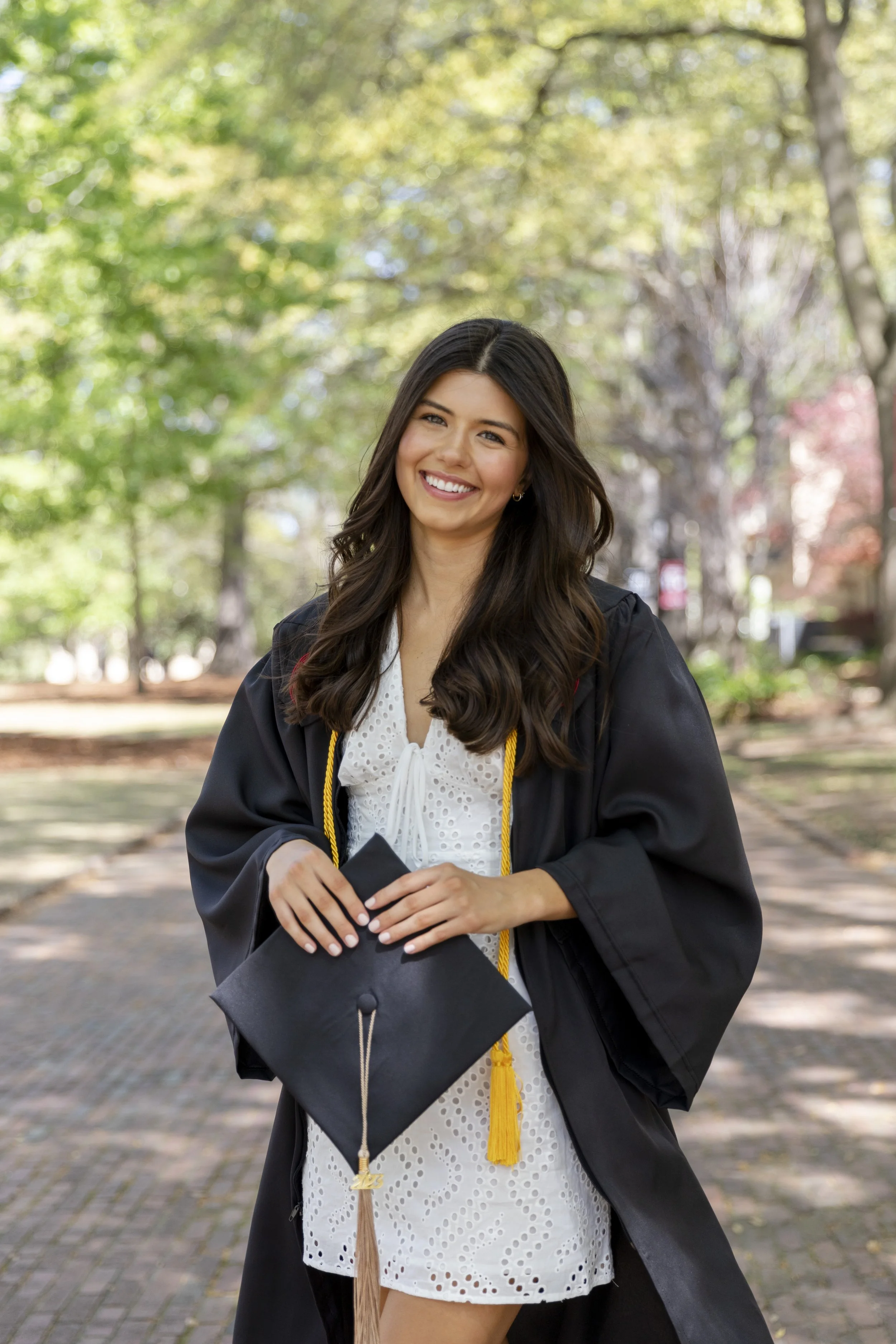 OLIVIA_GRAD_2023_105.jpg
