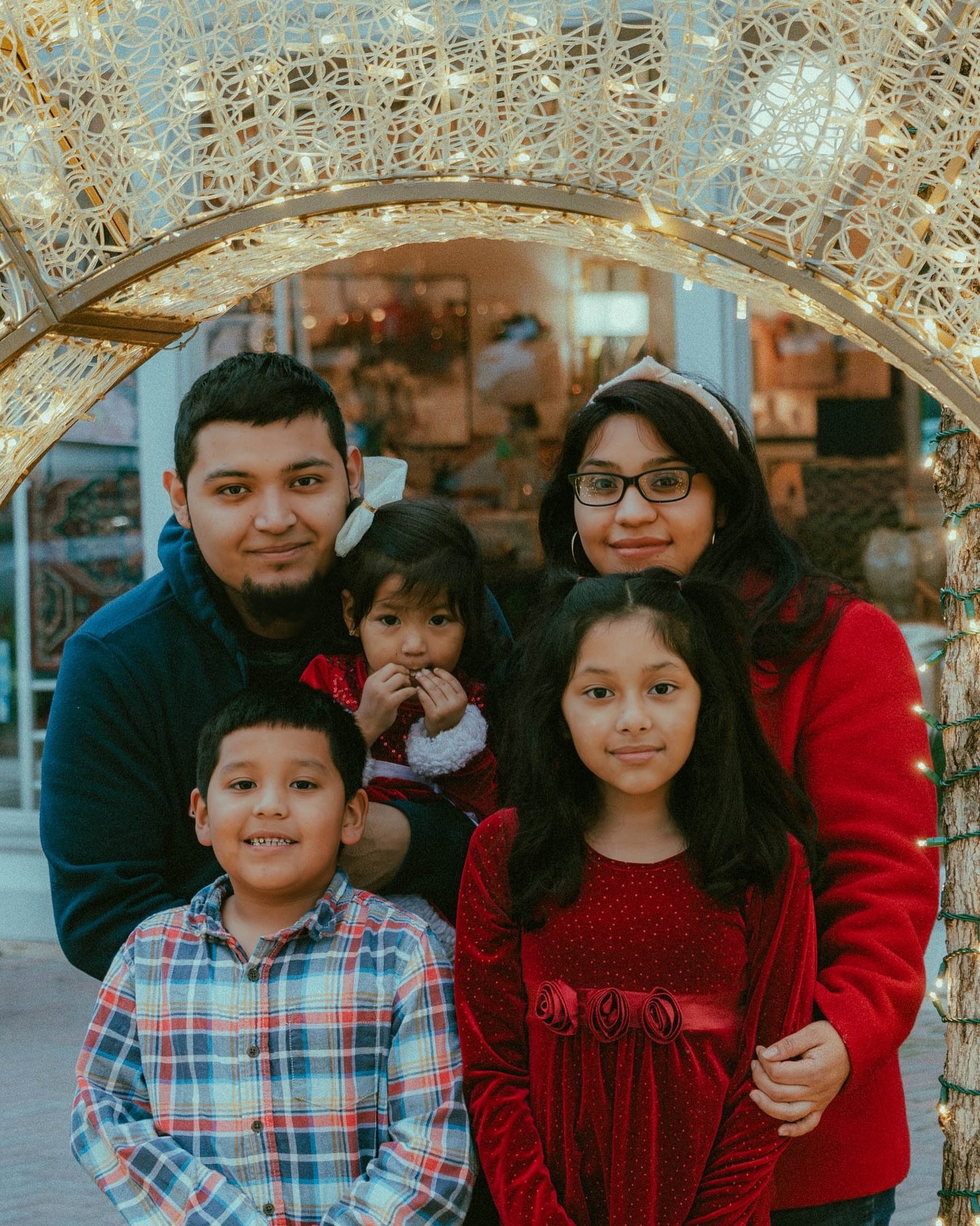 Favorite time of the year with some Christmas photos 🎄

&bull;
&bull;
#mckinneyphotographer #mckinneyportraitphotographer #dfwphotographer #dfwportraitphotography #dallasphotography #photography #portraitphotography