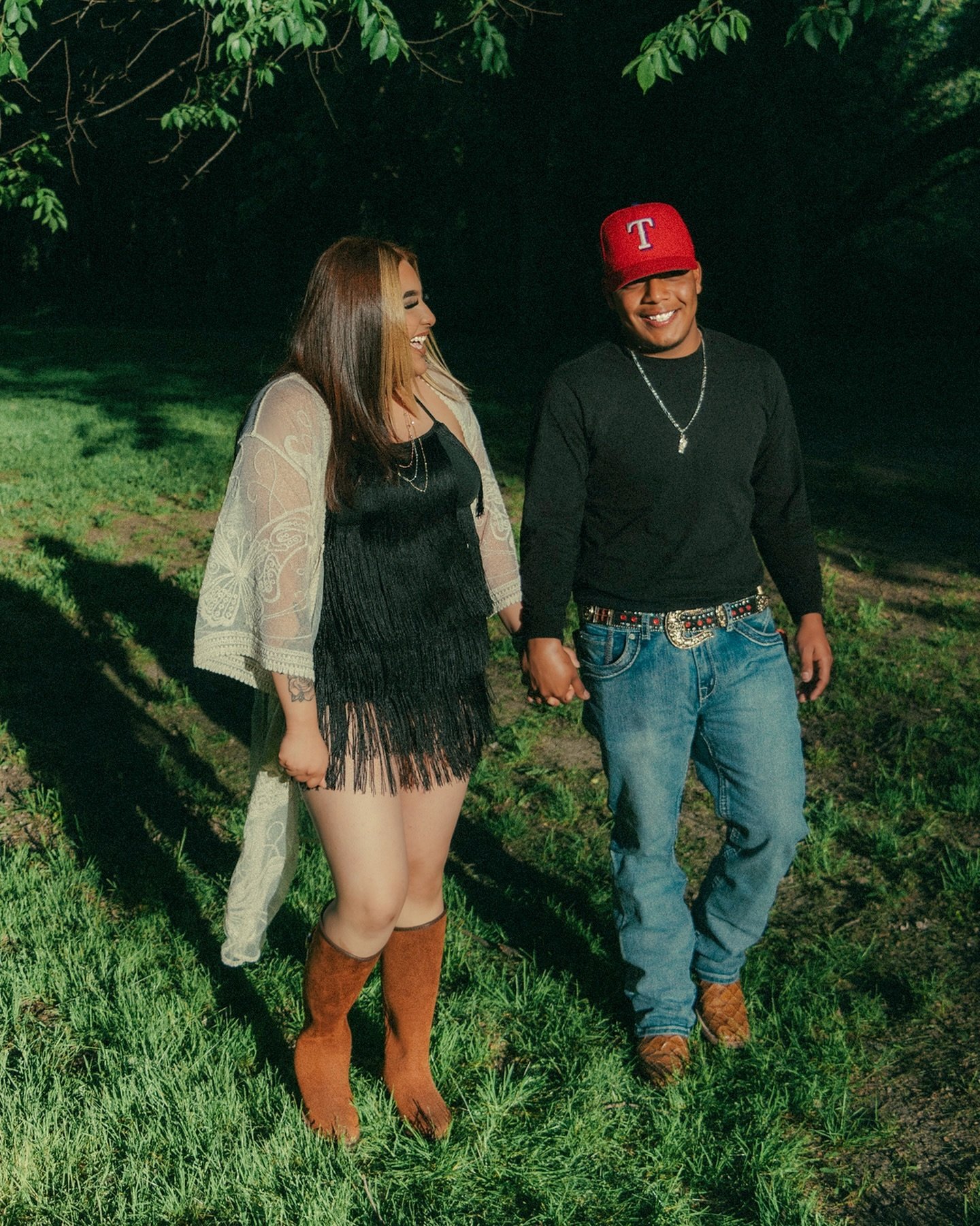 An afternoon in the park 🌲

&bull;
&bull;
#photography #photographer #mckinneyphotographer #mckinneyportraitphotographer #dfwphotographer #dfwportraitphotographer #dallasphotographer