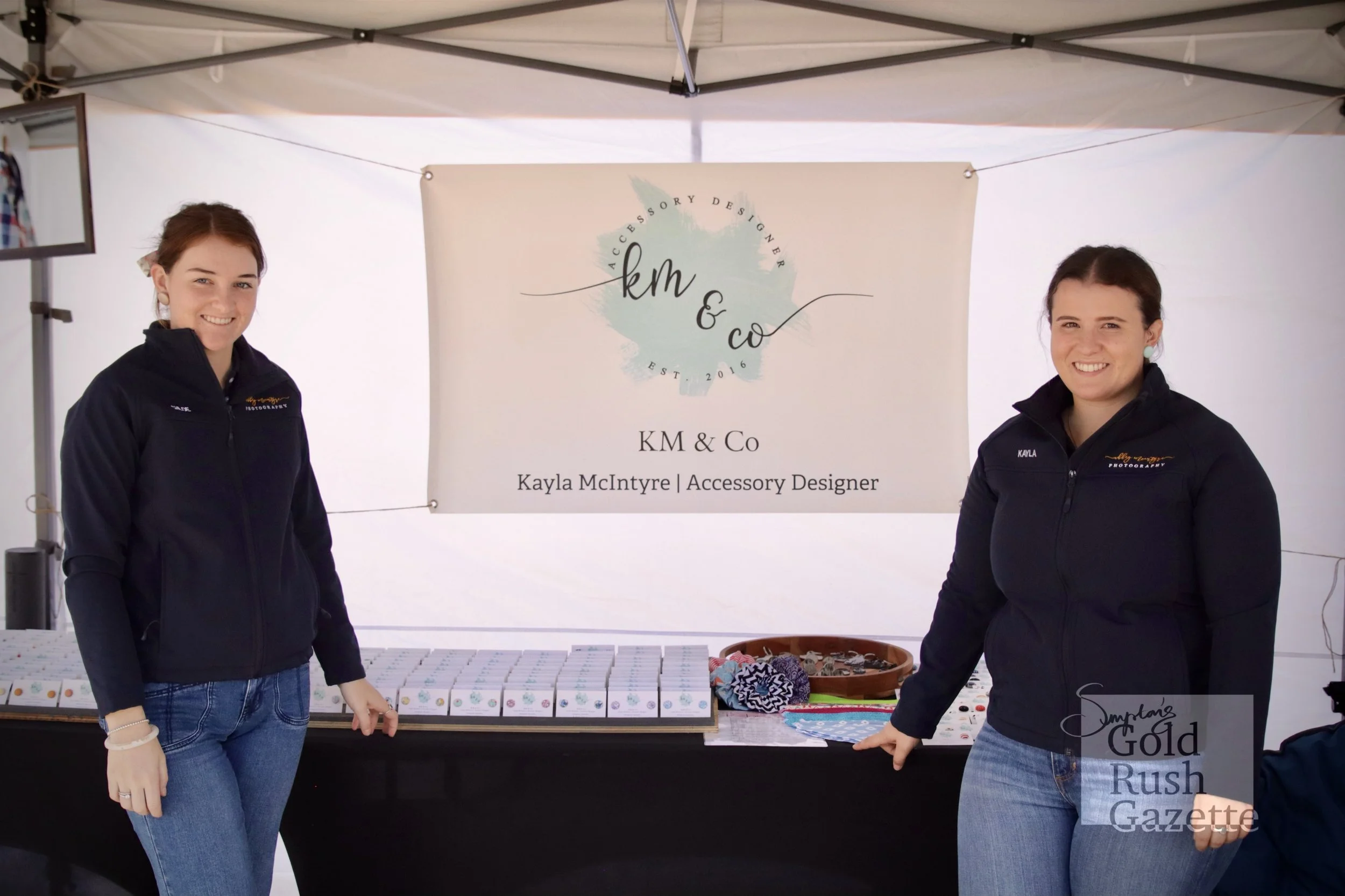 Chloe Collins and Kayla McIntyre from km & co at the 2024 Northern Beef Producers Expo