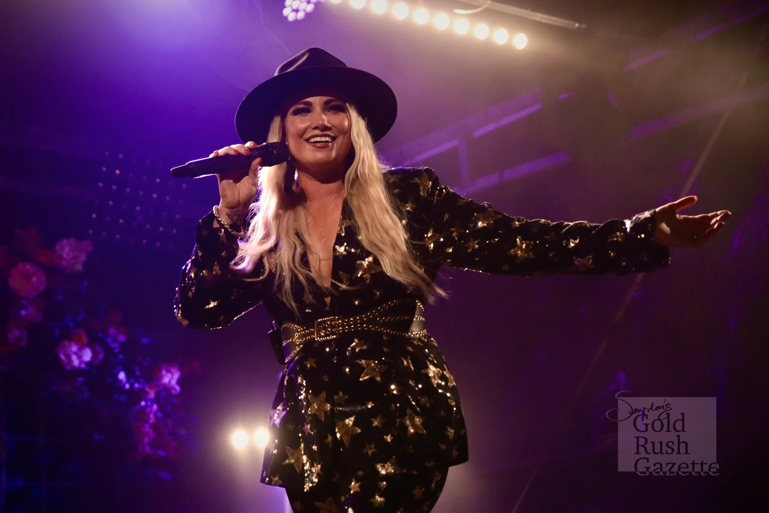 Main Guest Artist Hayley Jensen performing at the Charters Towers Country Music Festival (2023)