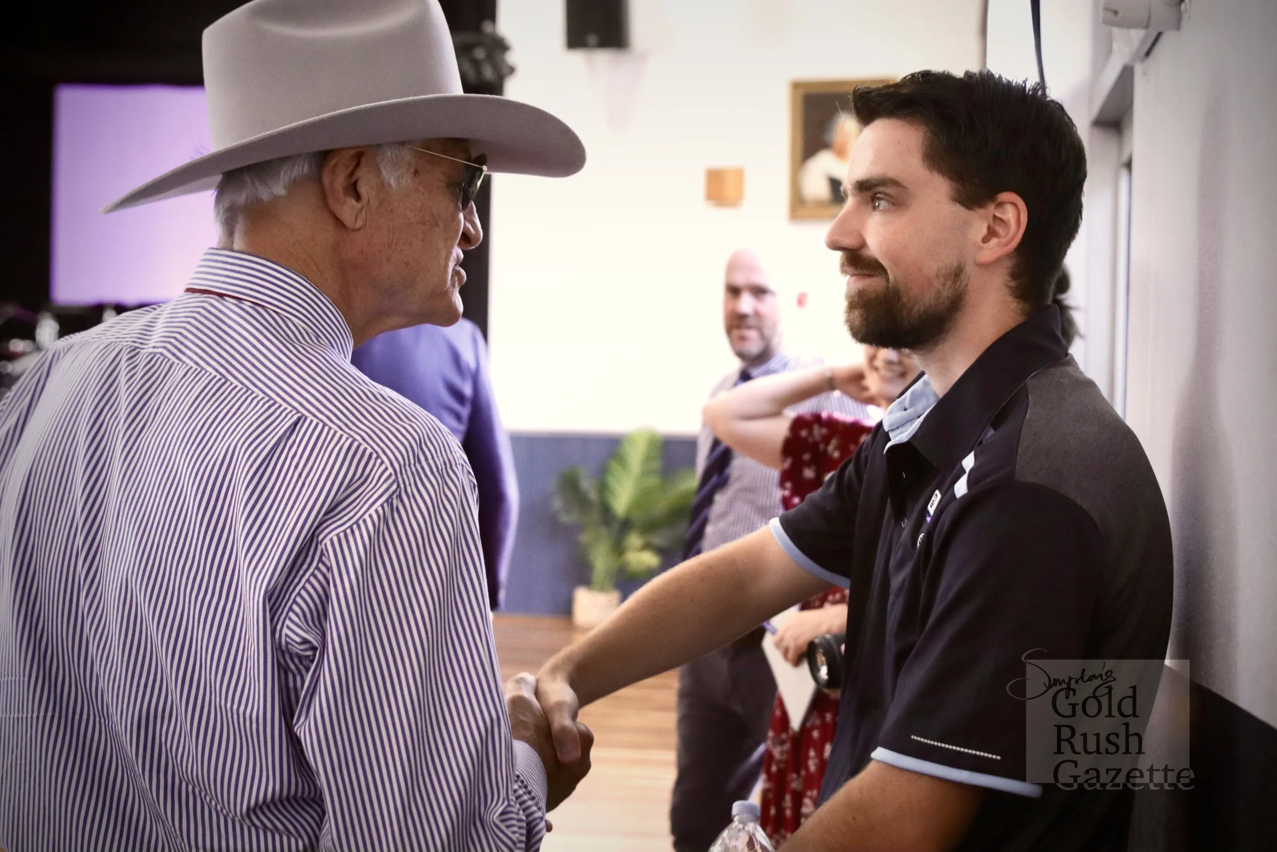 Speaker of the Australian House of Representatives Milton Dick and Kennedy MP Bob Katter, guests at Blackheath and Thornburgh College (2023)