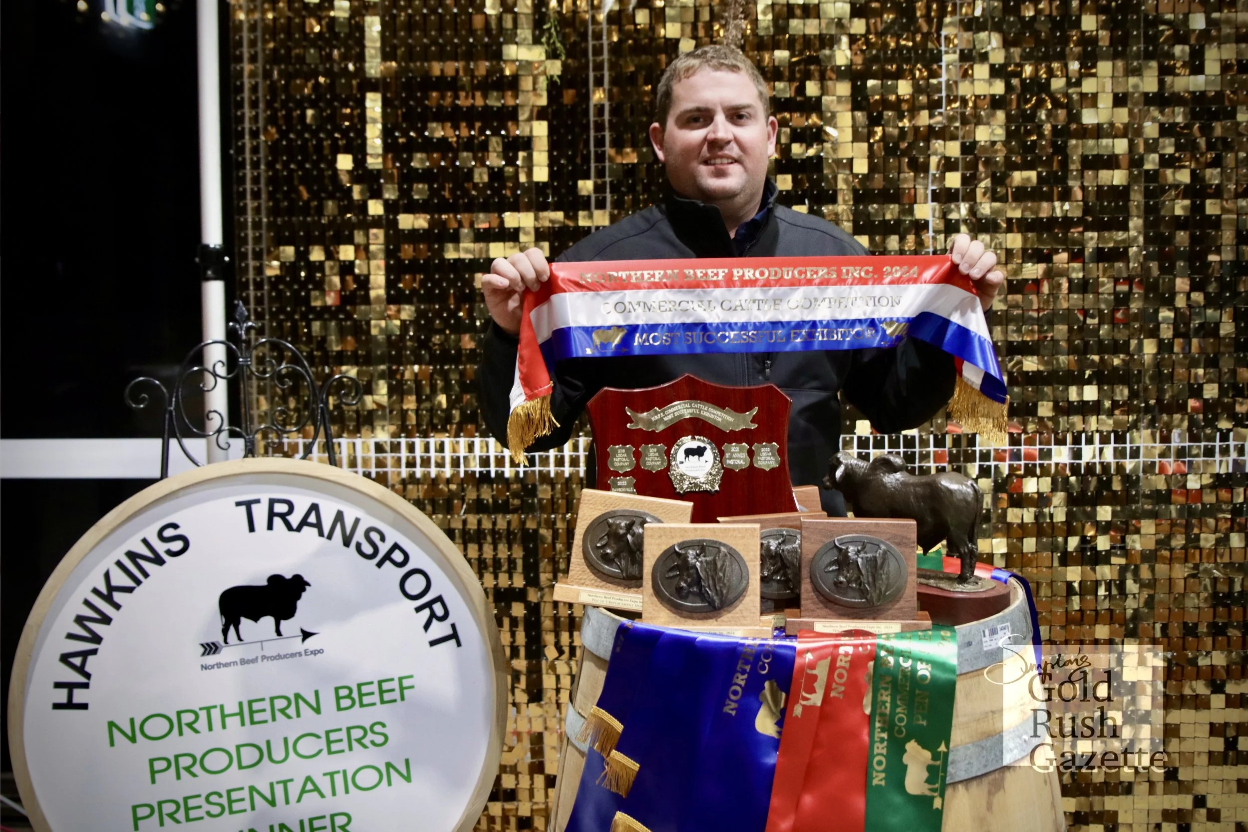'Most Successful Exhibitor' Robert Rea of Lisgar Station at the Hawkins Transport Graziers Gala hosted by Goldtower Central