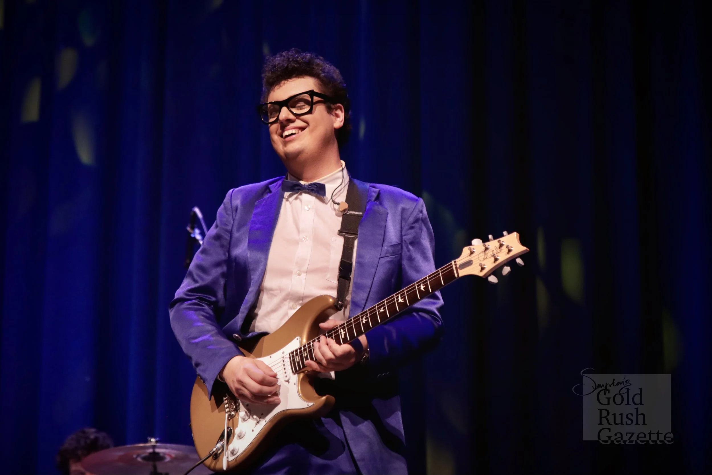 A Holly Christmas, the Buddy Holly Christmas Concert starring Scott 'Buddy' Cameron held at the World Theatre Charters Towers (2022)