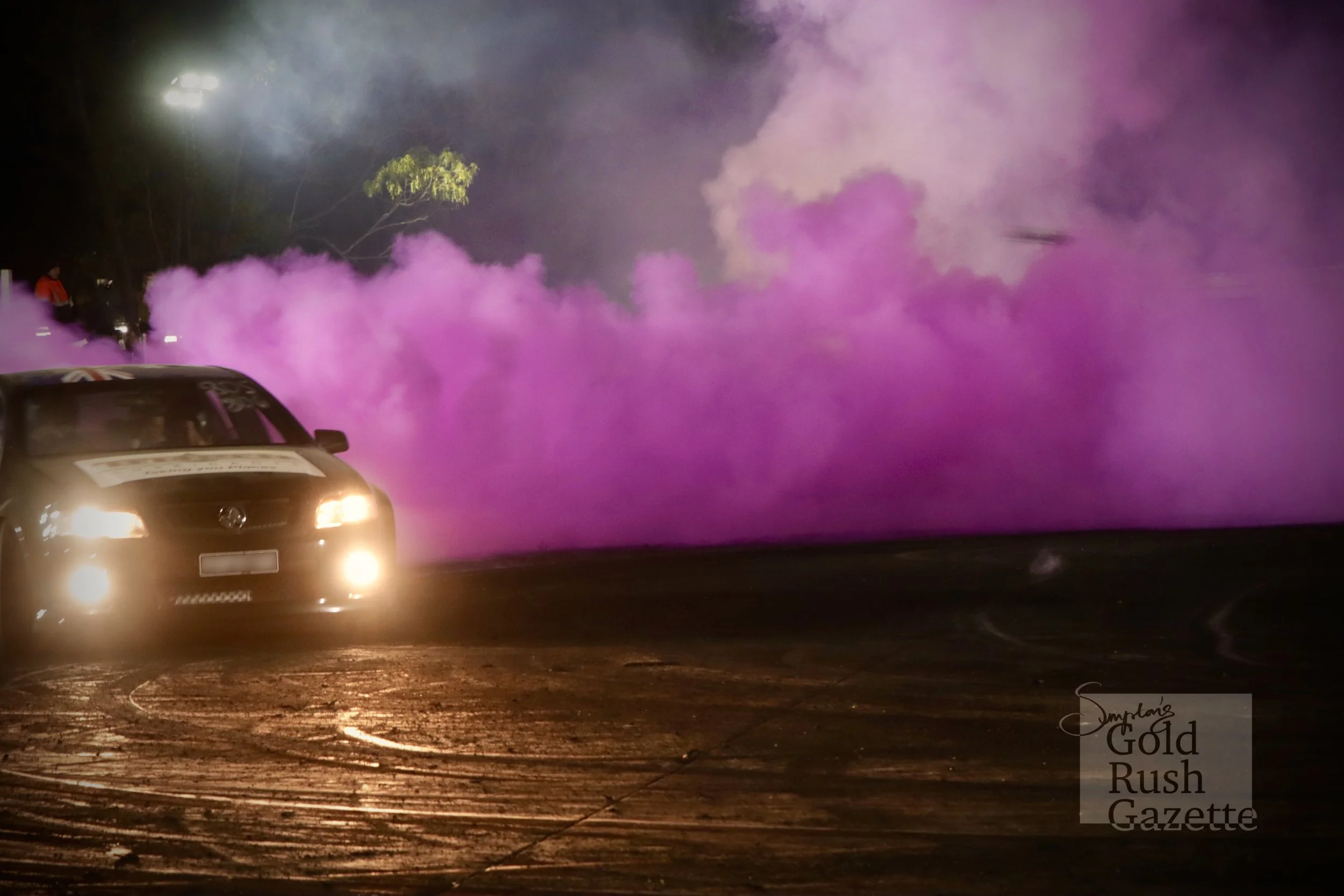 The Skidfest Charters Towers Burnout Comp 2023