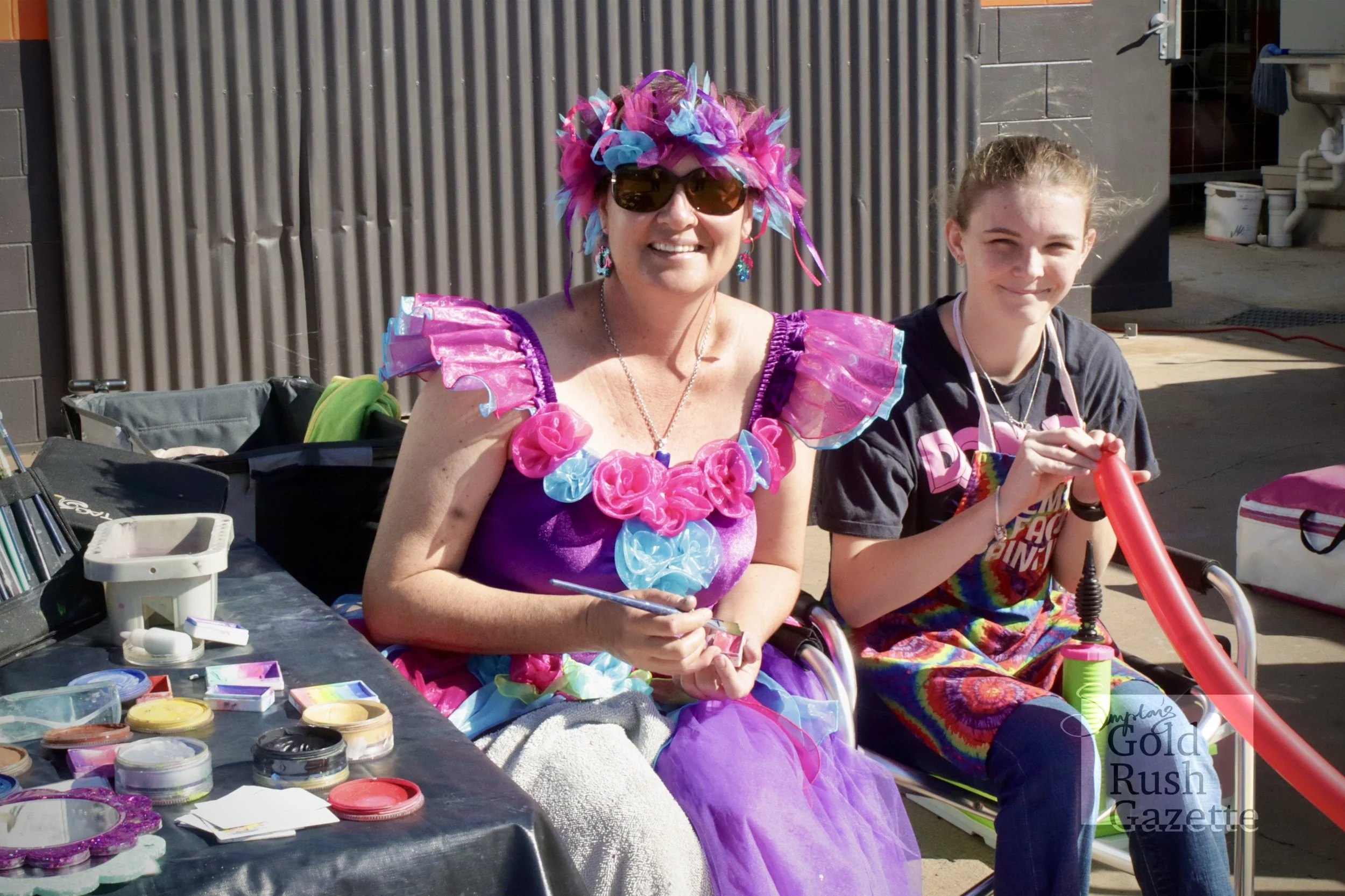Lily Pratchett and Piper Griffiths from Gemini Face Painting at the Towers Tyres and More Grand Opening (2024)